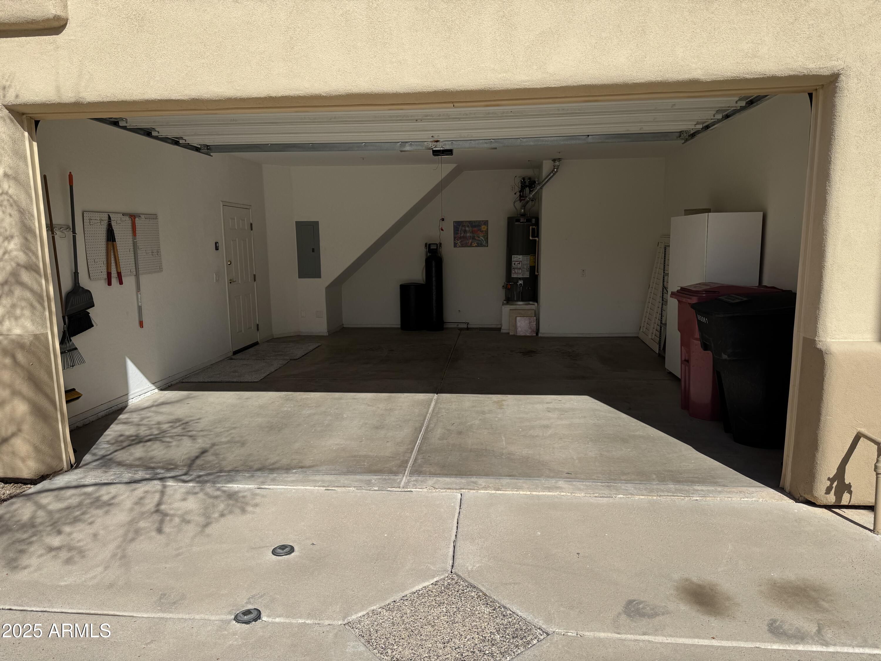 9065 E GARY Road, 124