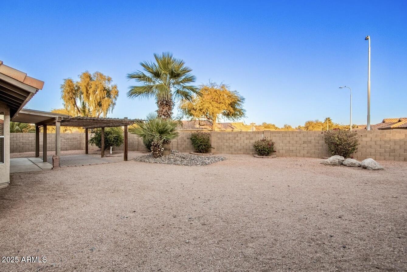 169 S COMANCHE Drive