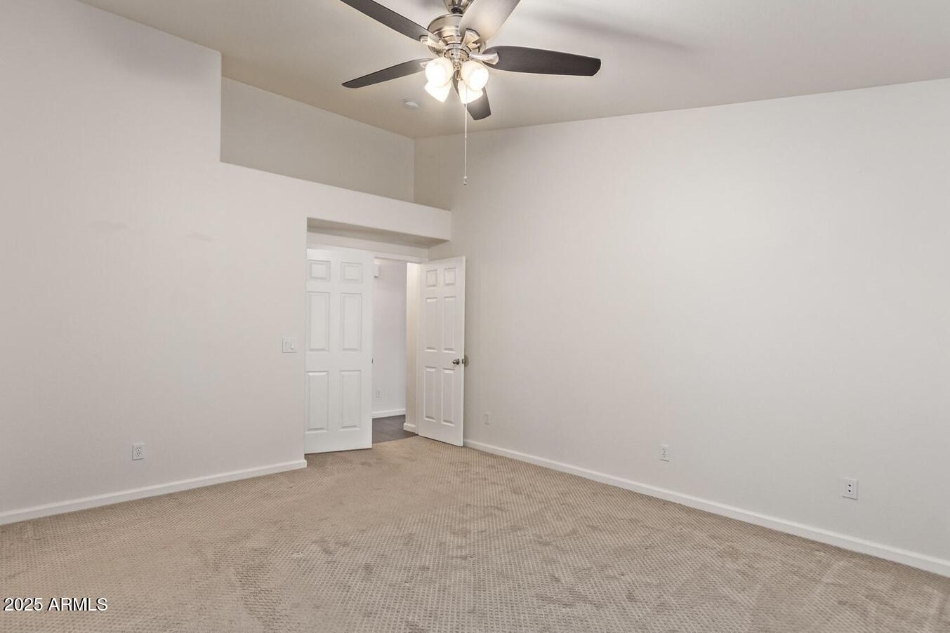 169 S COMANCHE Drive