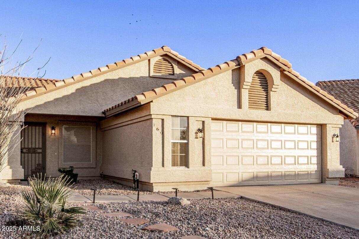 169 S COMANCHE Drive