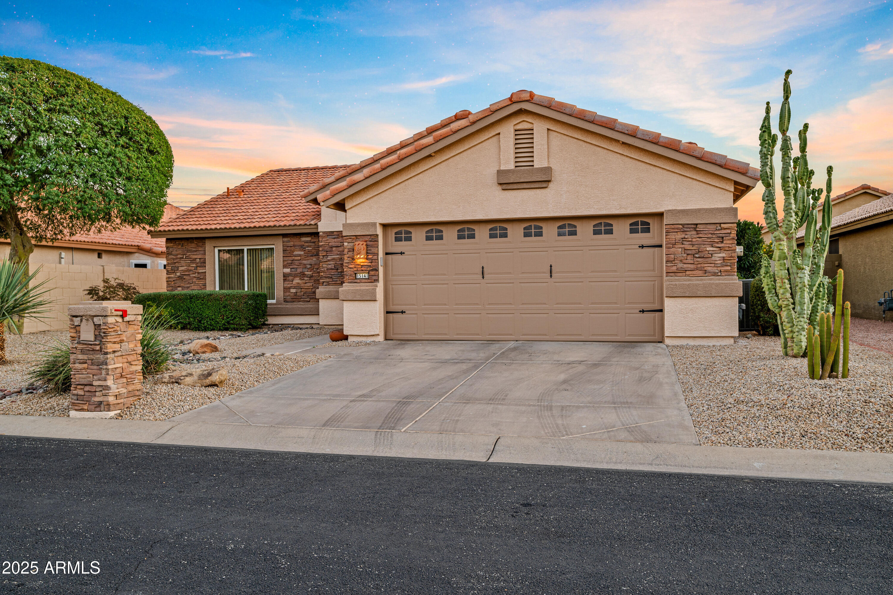 15141 W VALE Drive
