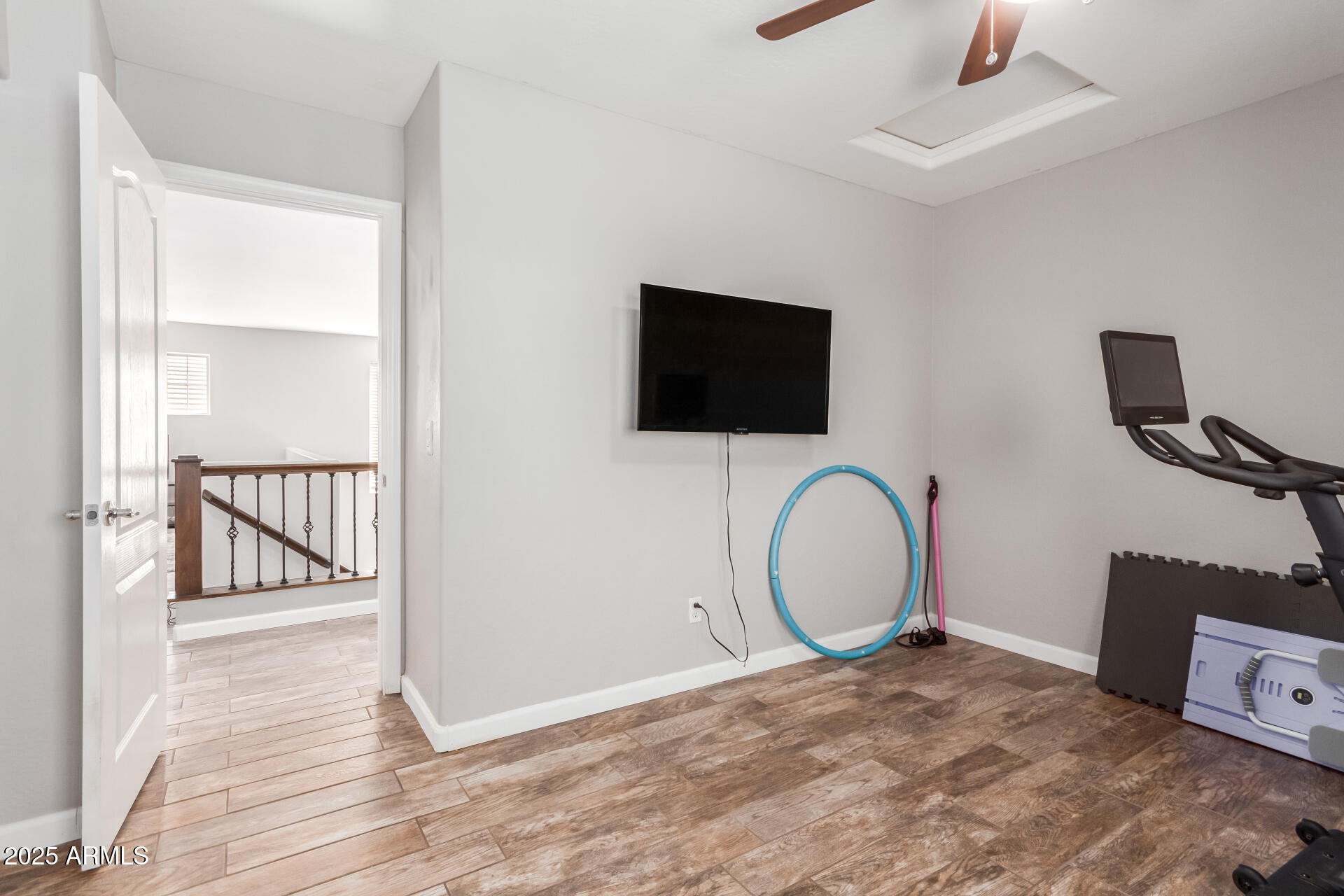 3285 E LAFAYETTE Avenue