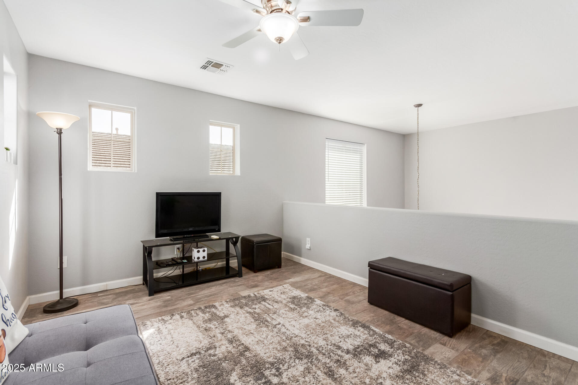 3285 E LAFAYETTE Avenue