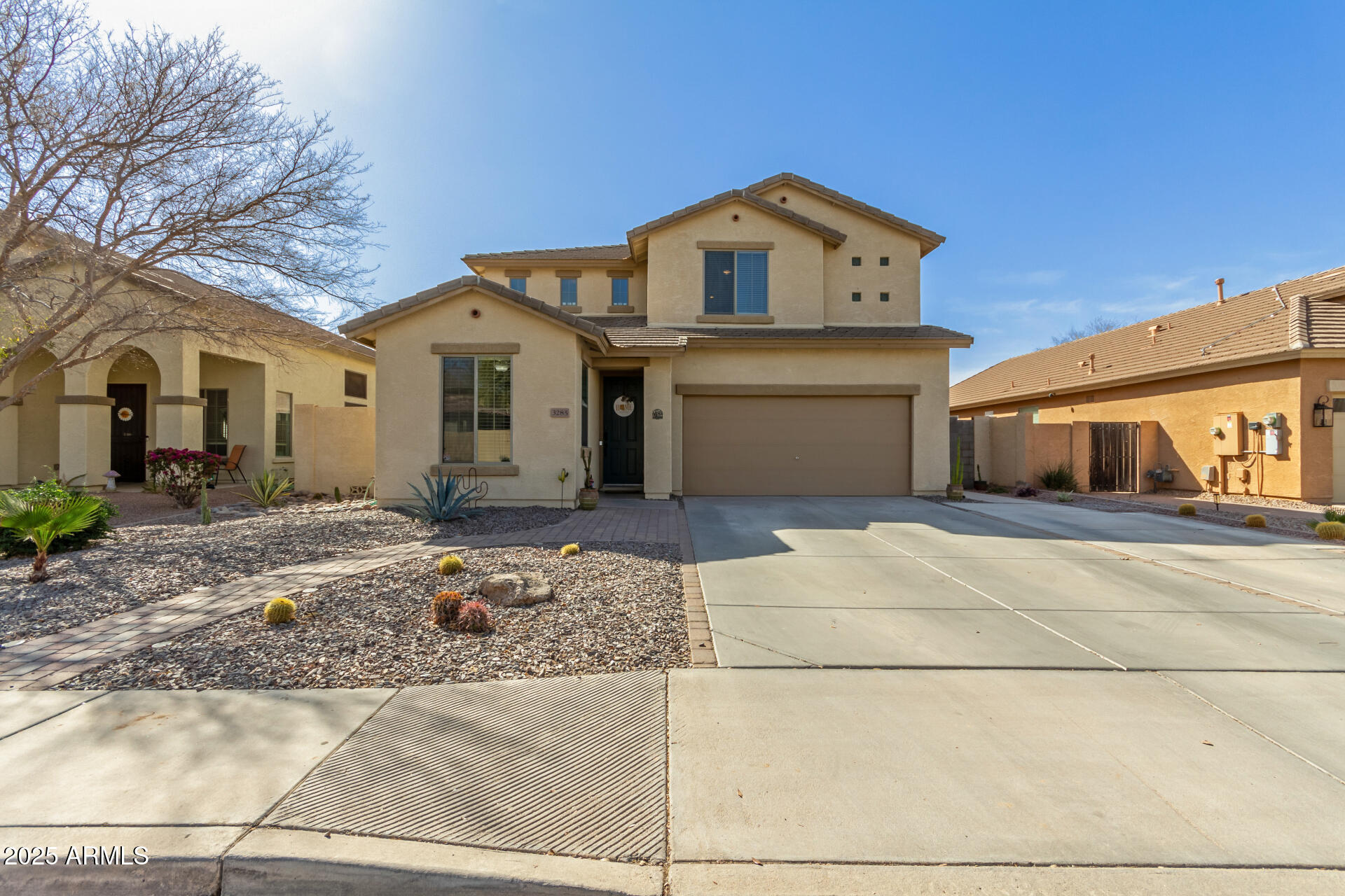 3285 E LAFAYETTE Avenue