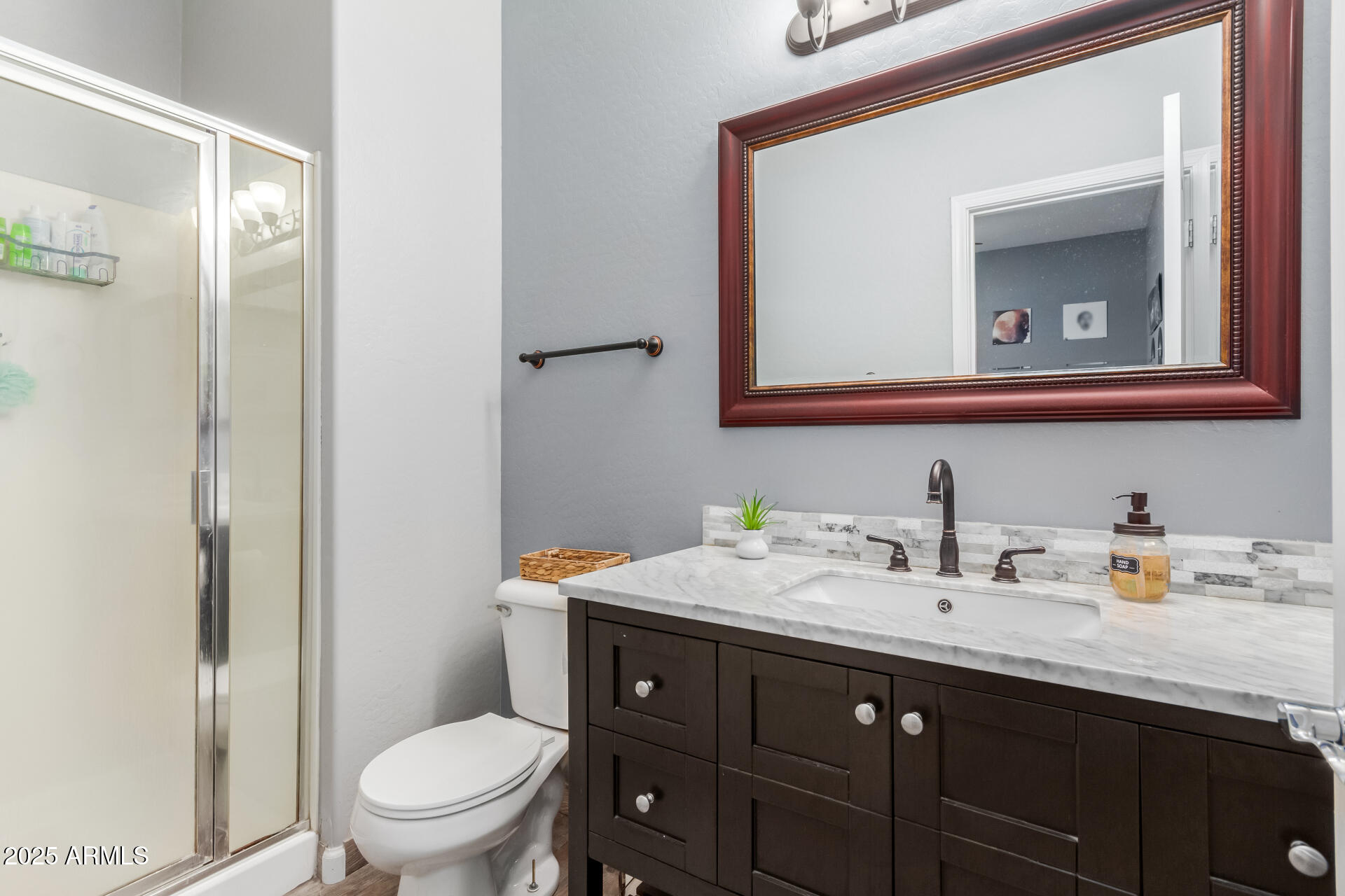 3285 E LAFAYETTE Avenue