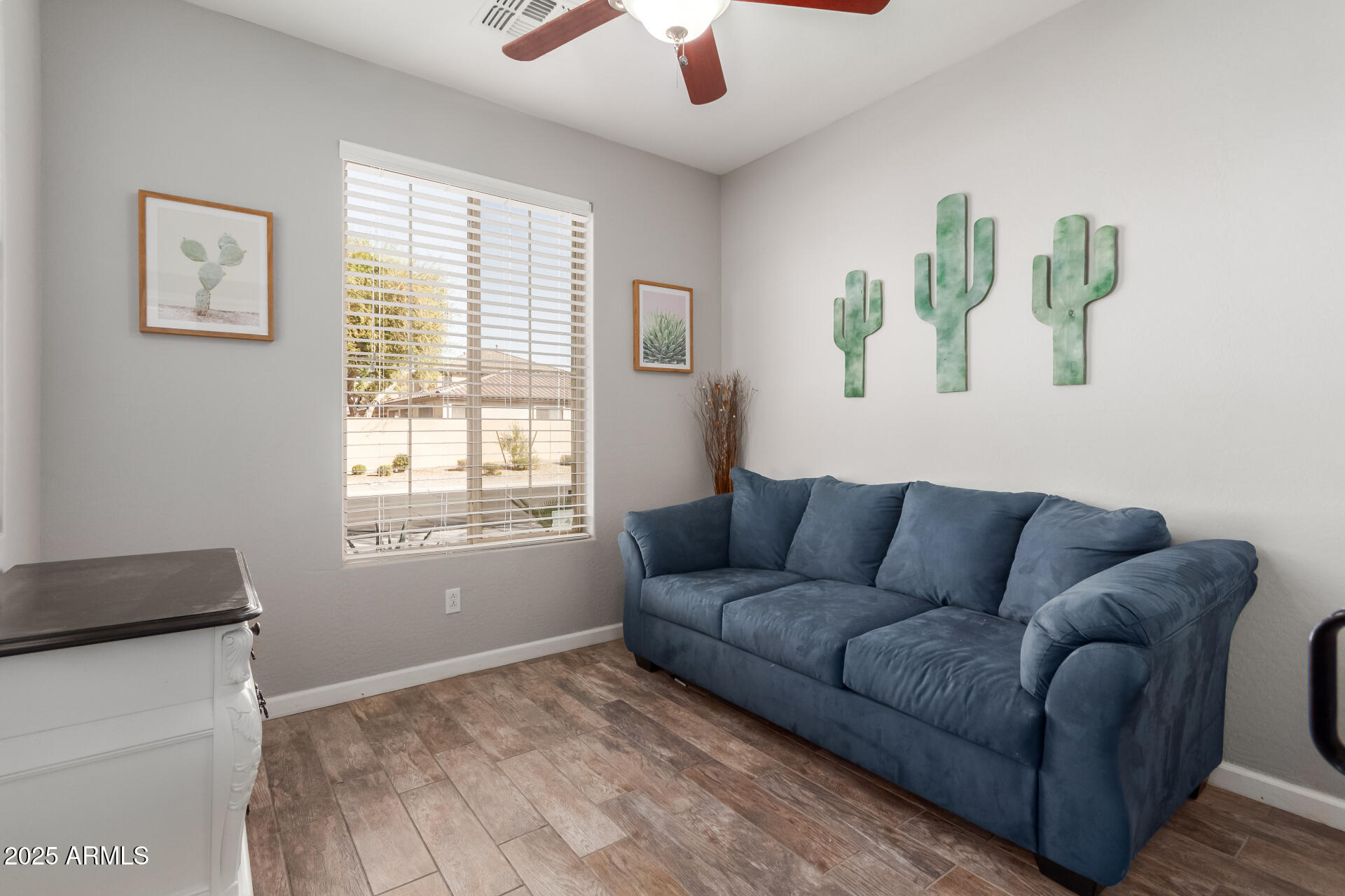 3285 E LAFAYETTE Avenue