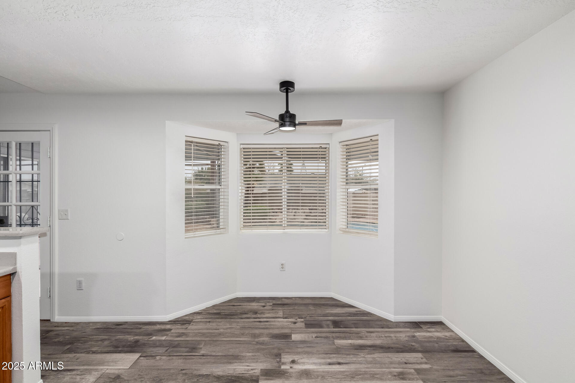 8027 E QUARTERLINE Road