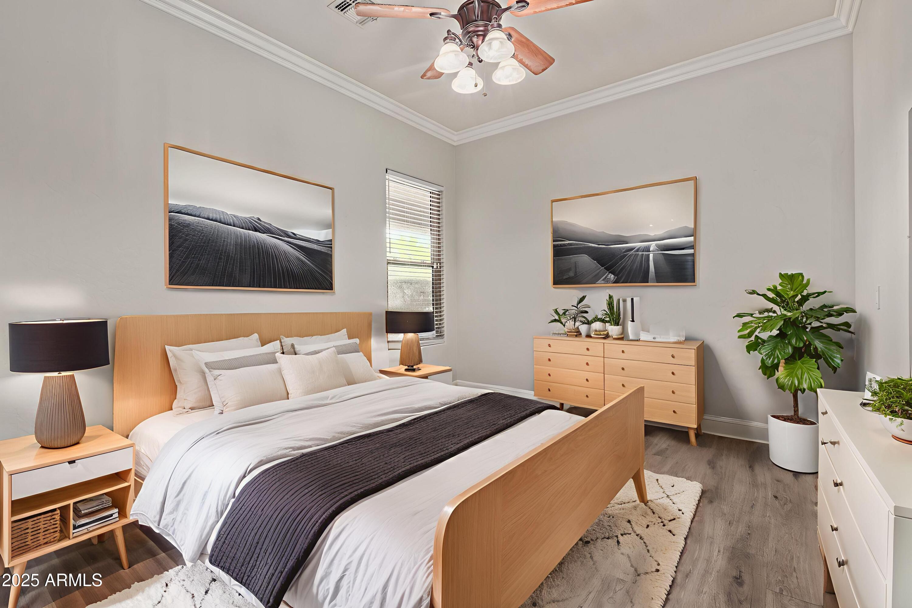 3437 E KINGBIRD Place