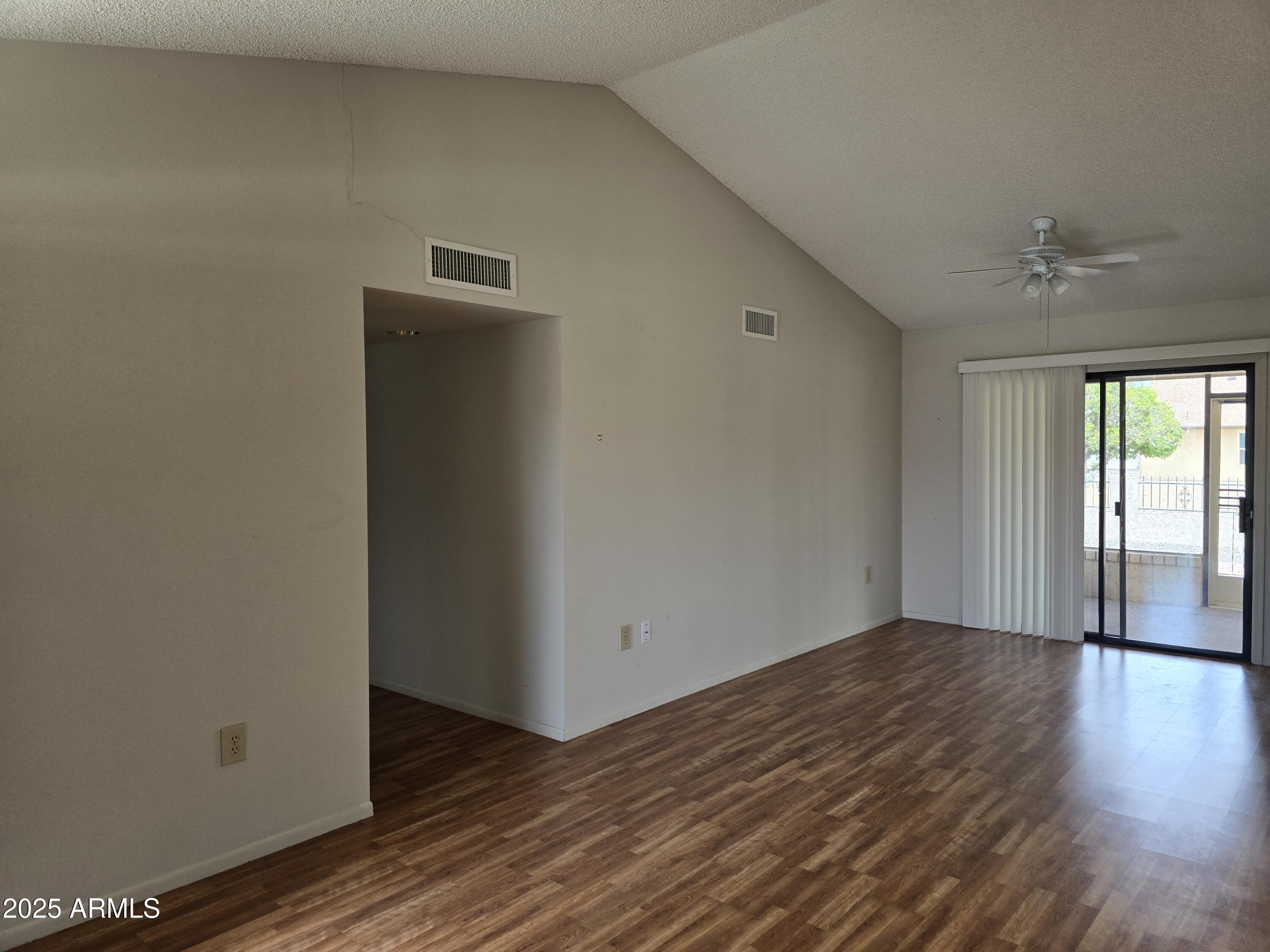 14422 W RAVENSWOOD Drive