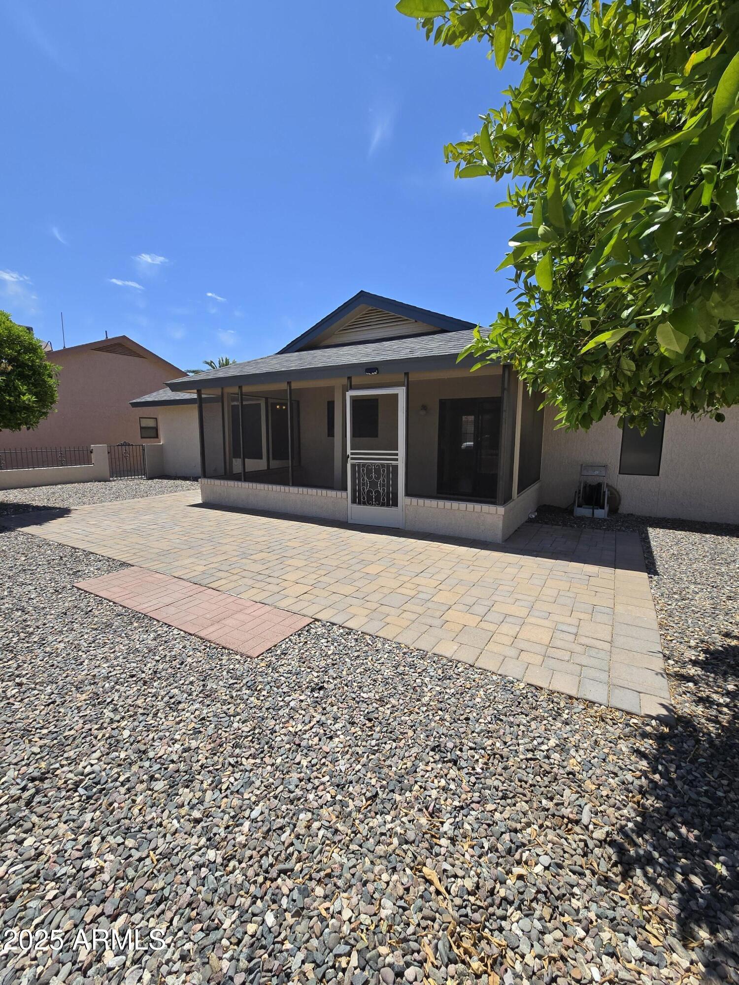 14422 W RAVENSWOOD Drive