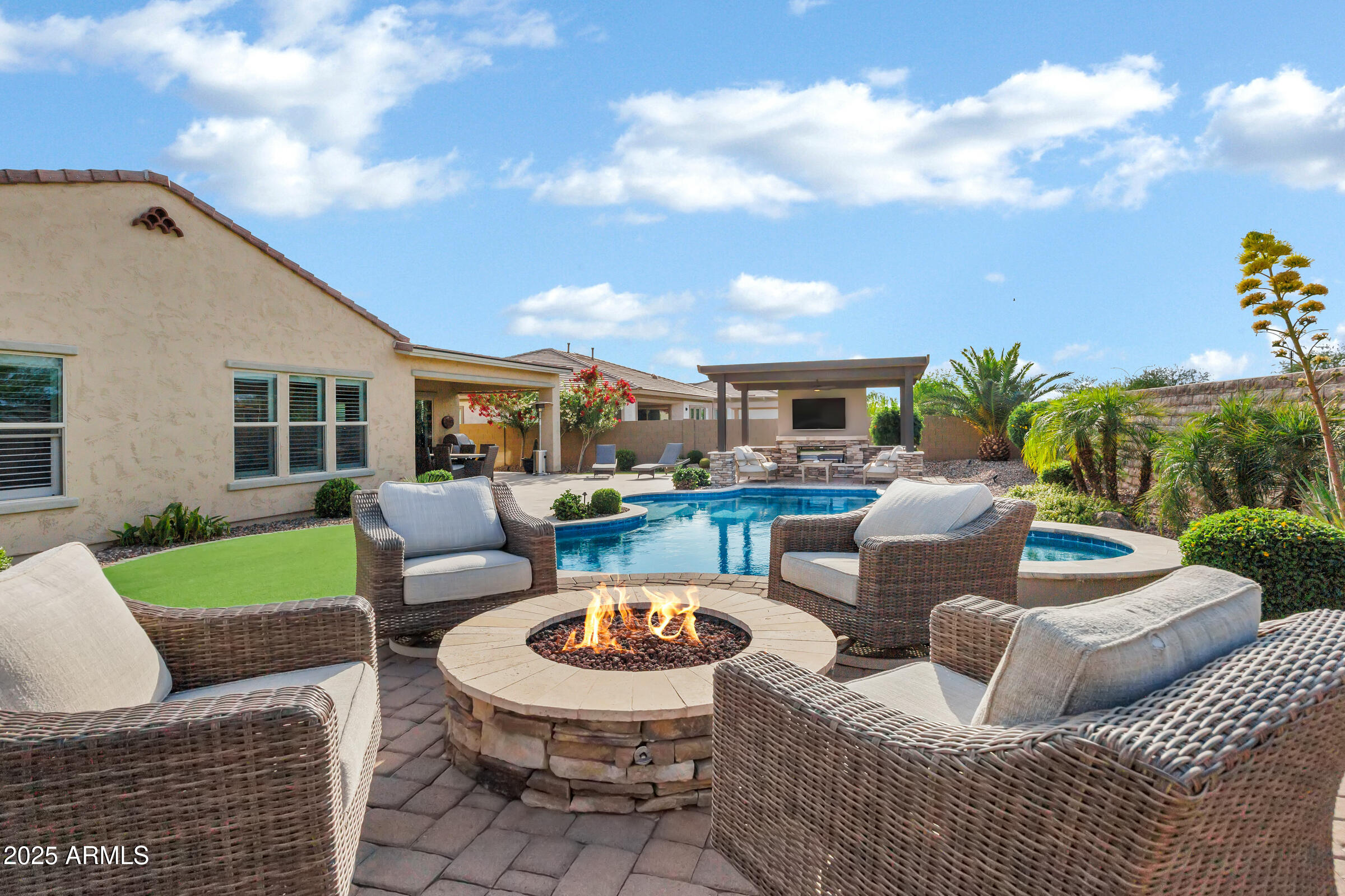 10544 E THATCHER Avenue