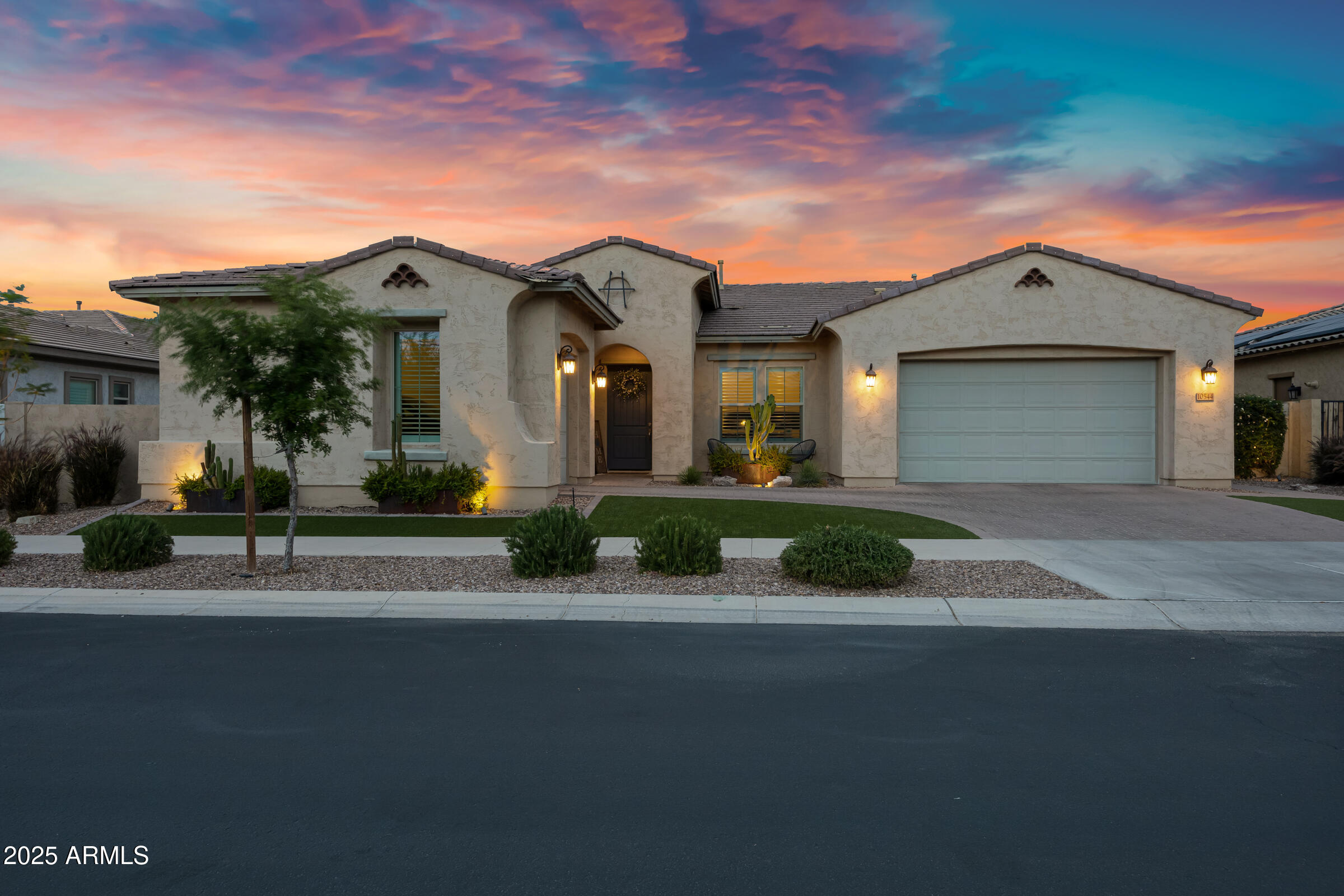 10544 E THATCHER Avenue