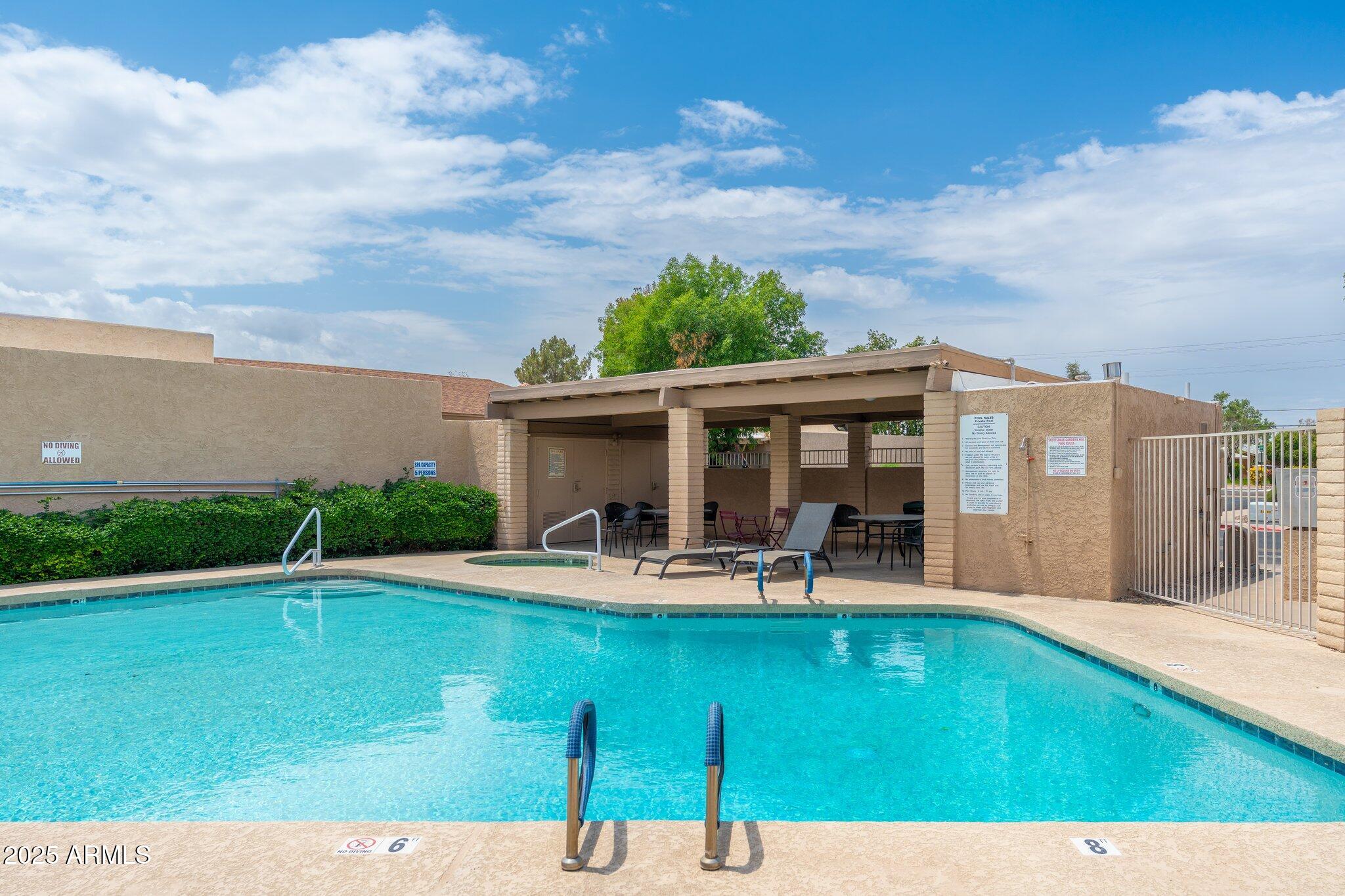1217 N MILLER Road, 23