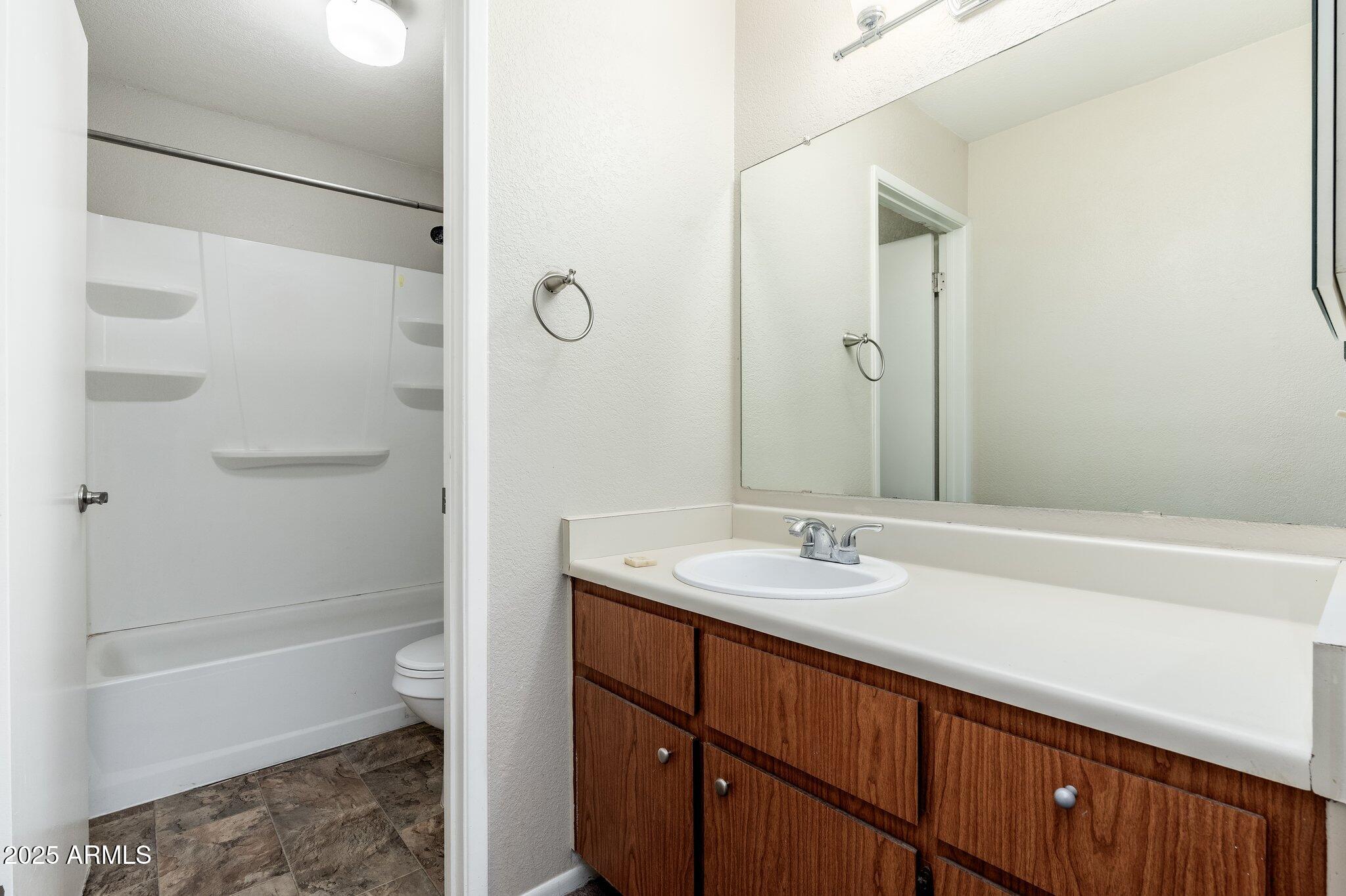 1217 N MILLER Road, 23