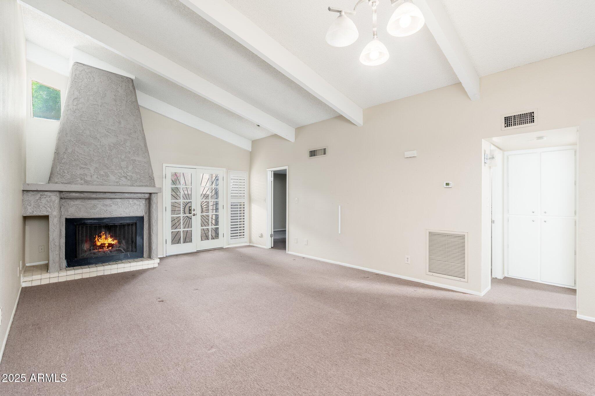 1217 N MILLER Road, 23