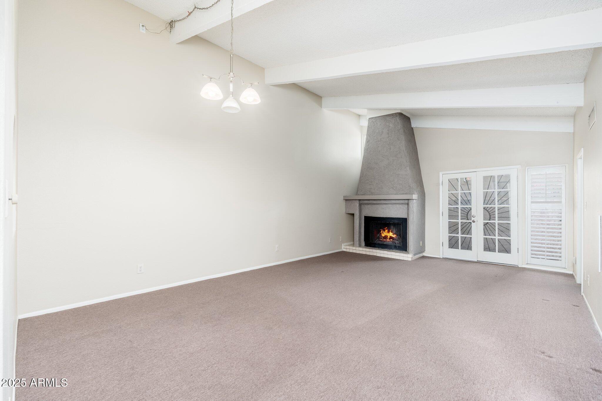 1217 N MILLER Road, 23