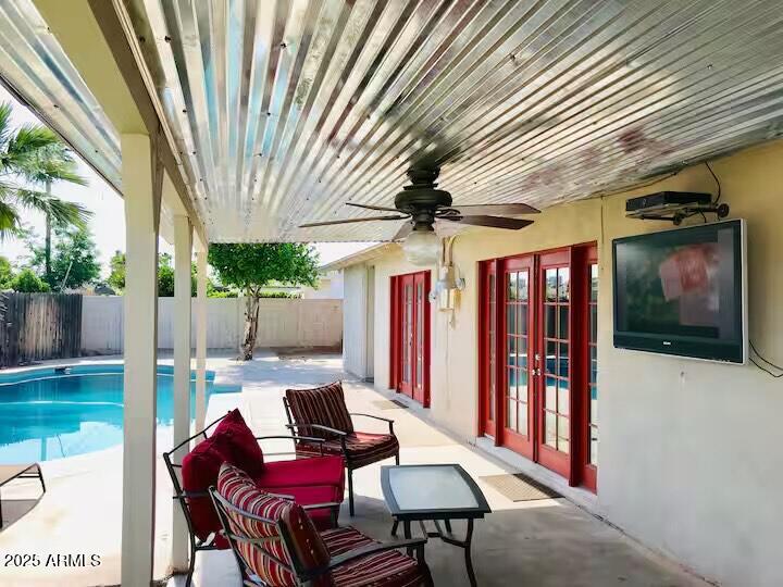 8447 E SHERIDAN Street