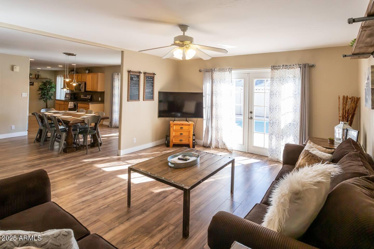 8447 E SHERIDAN Street