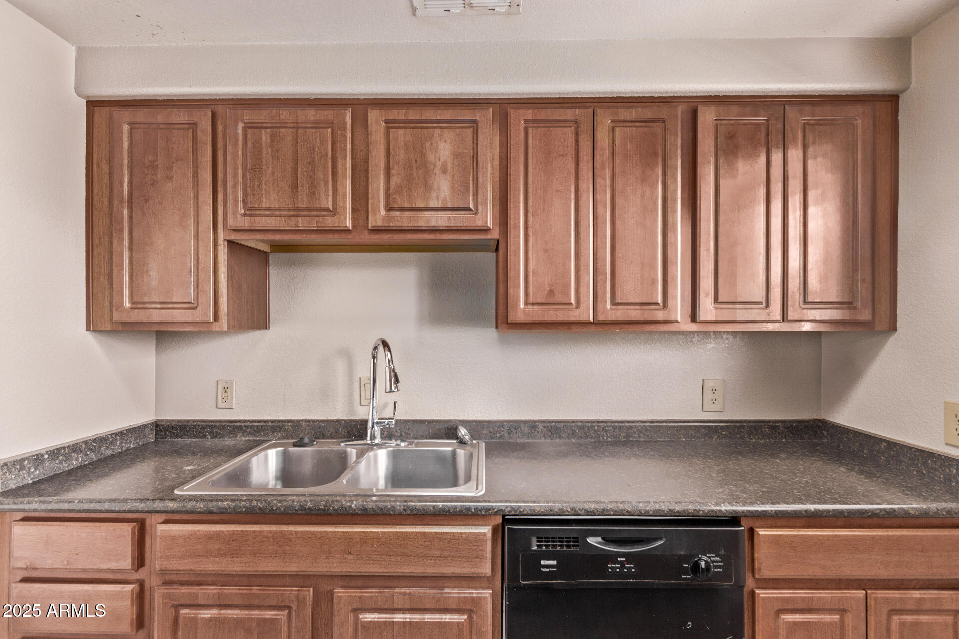 3434 E BASELINE Road, 214