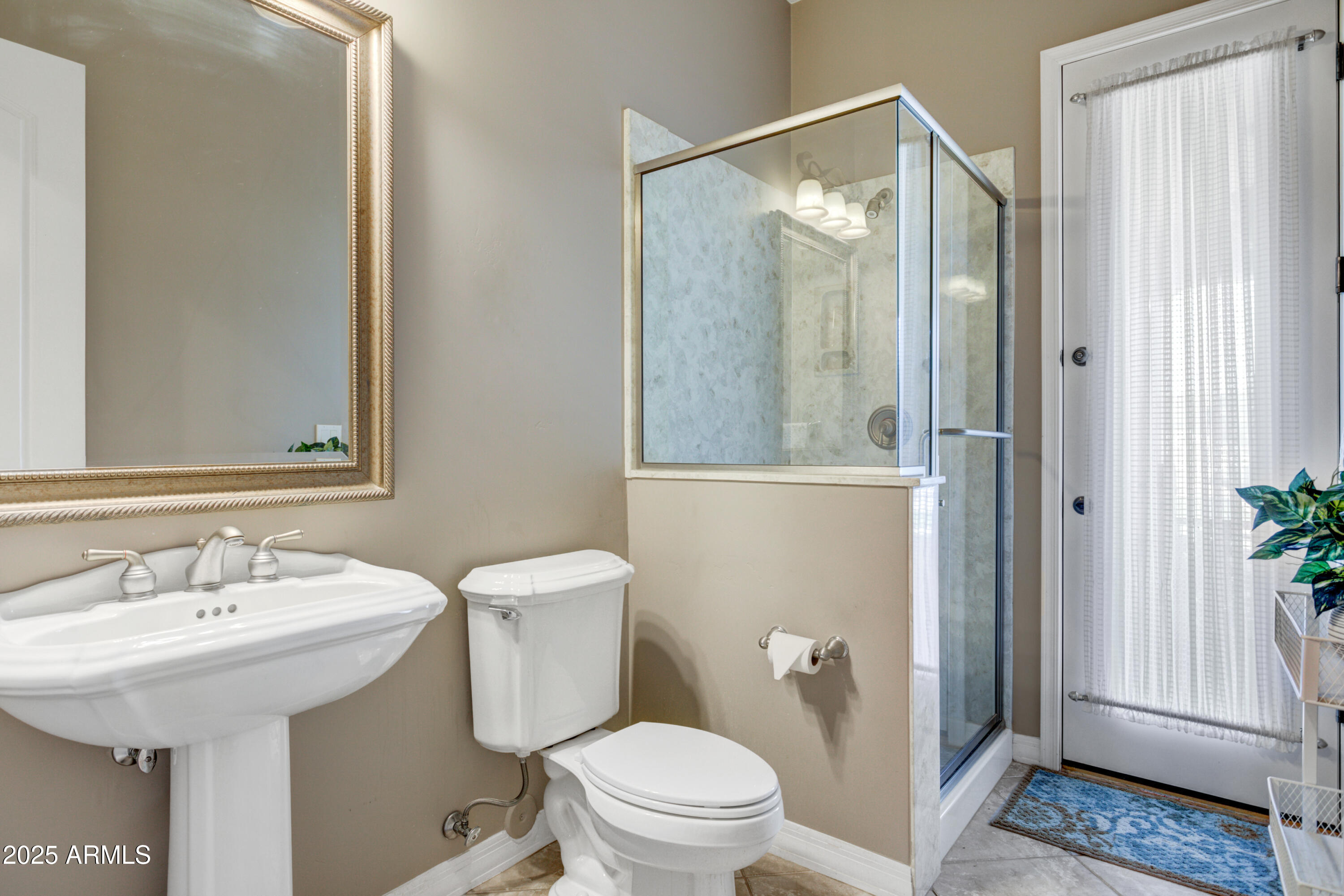 21384 E EXCELSIOR Avenue