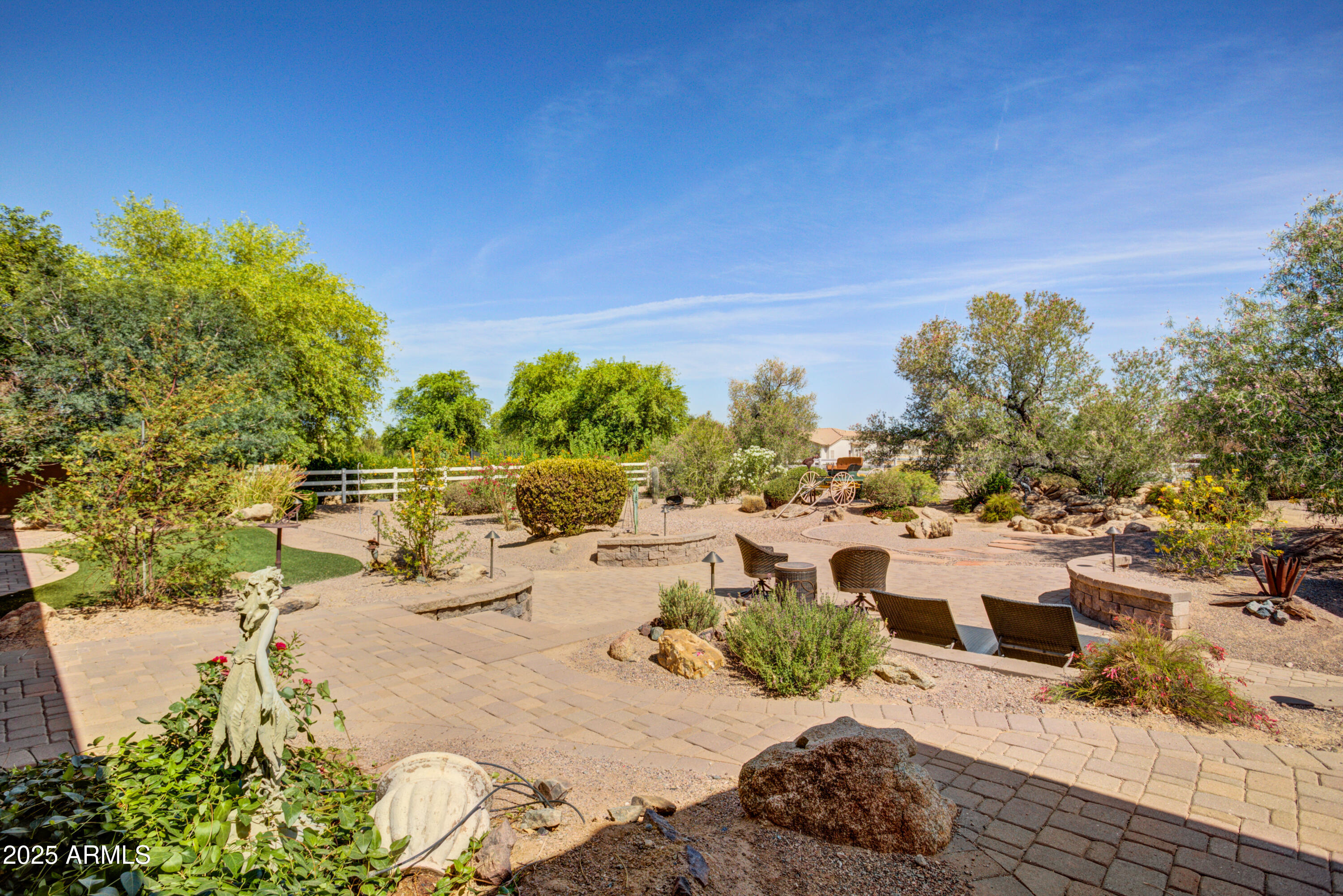 21384 E EXCELSIOR Avenue