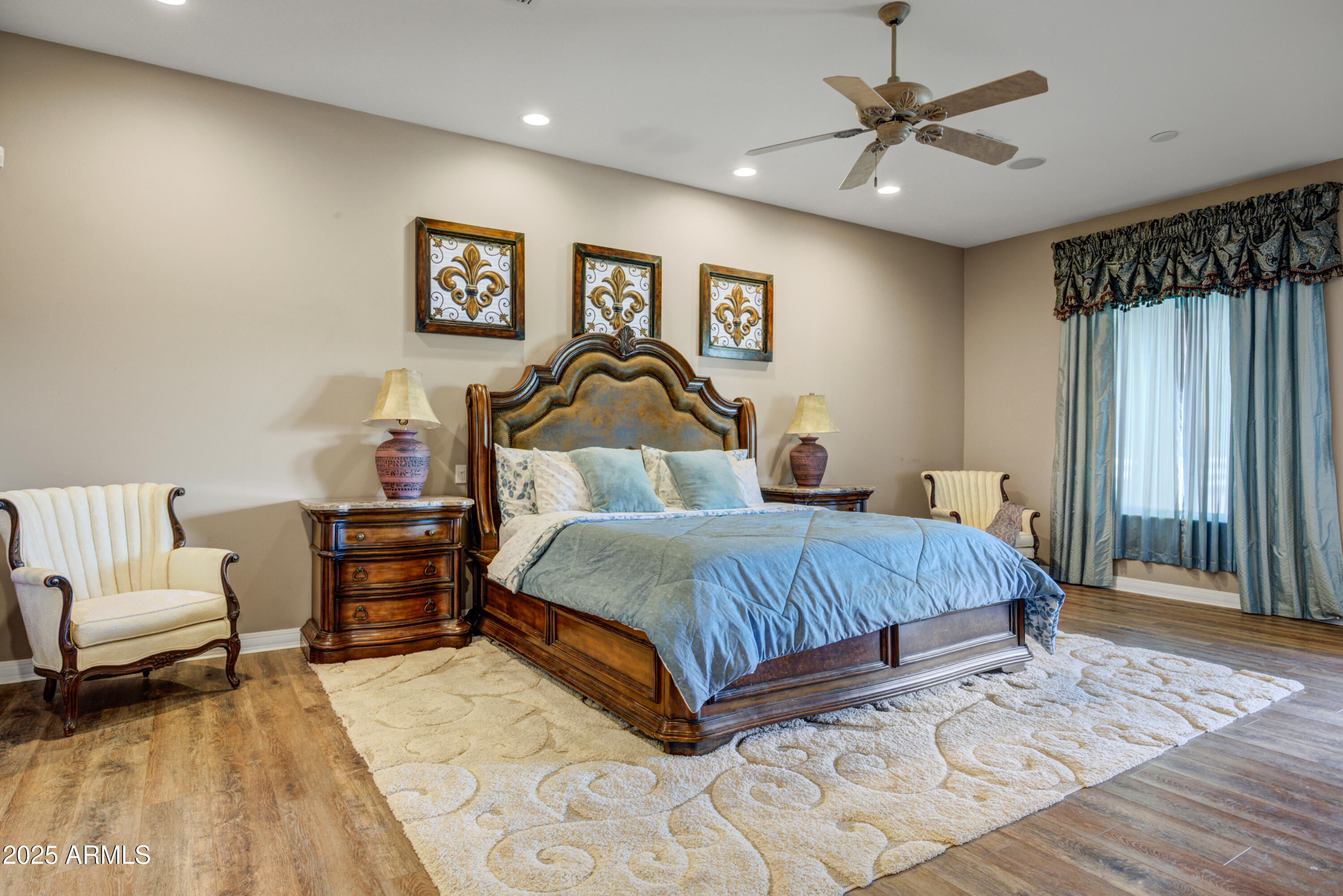 21384 E EXCELSIOR Avenue