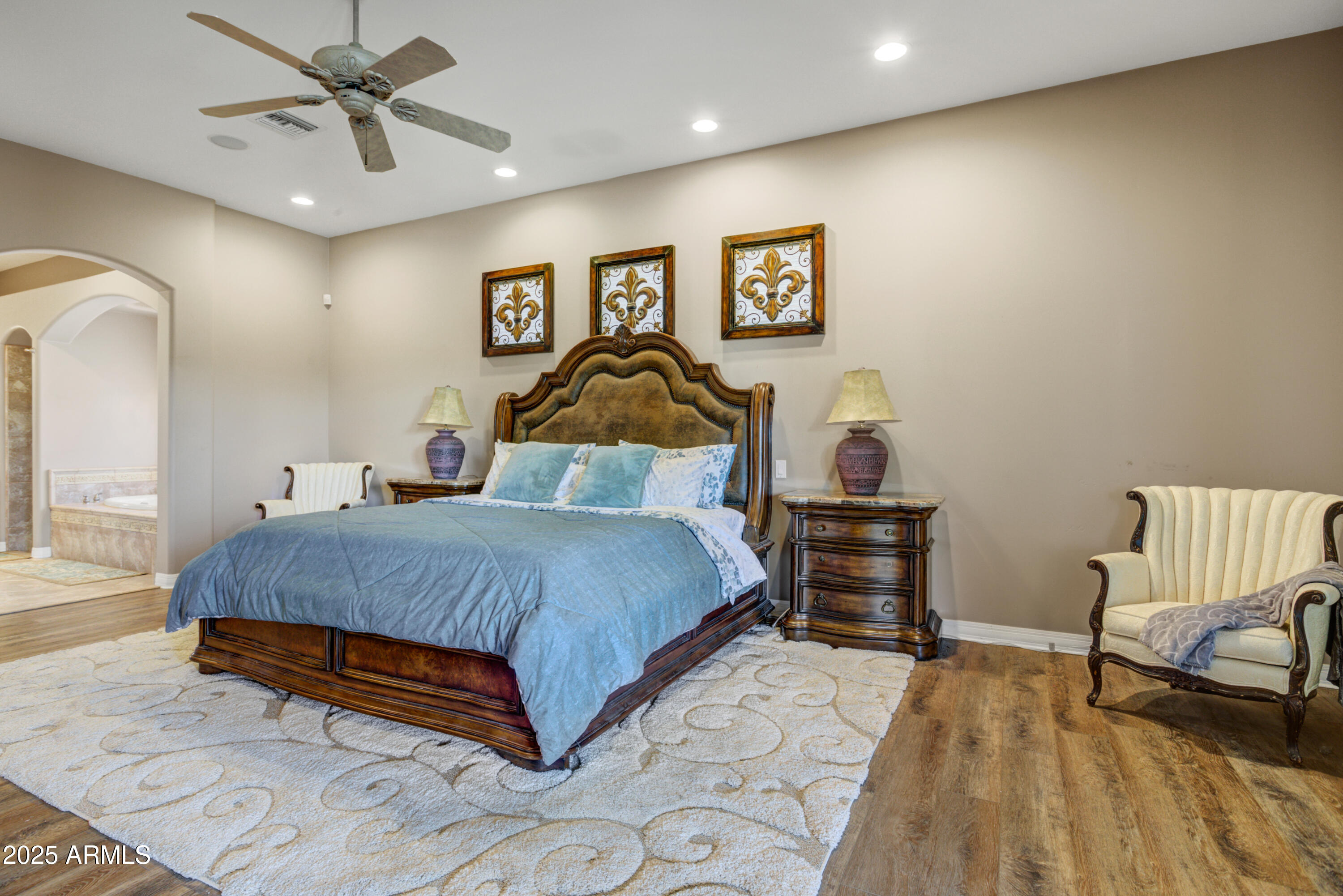 21384 E EXCELSIOR Avenue