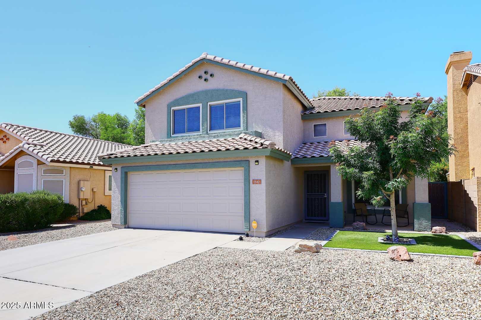 1640 W Gail Drive