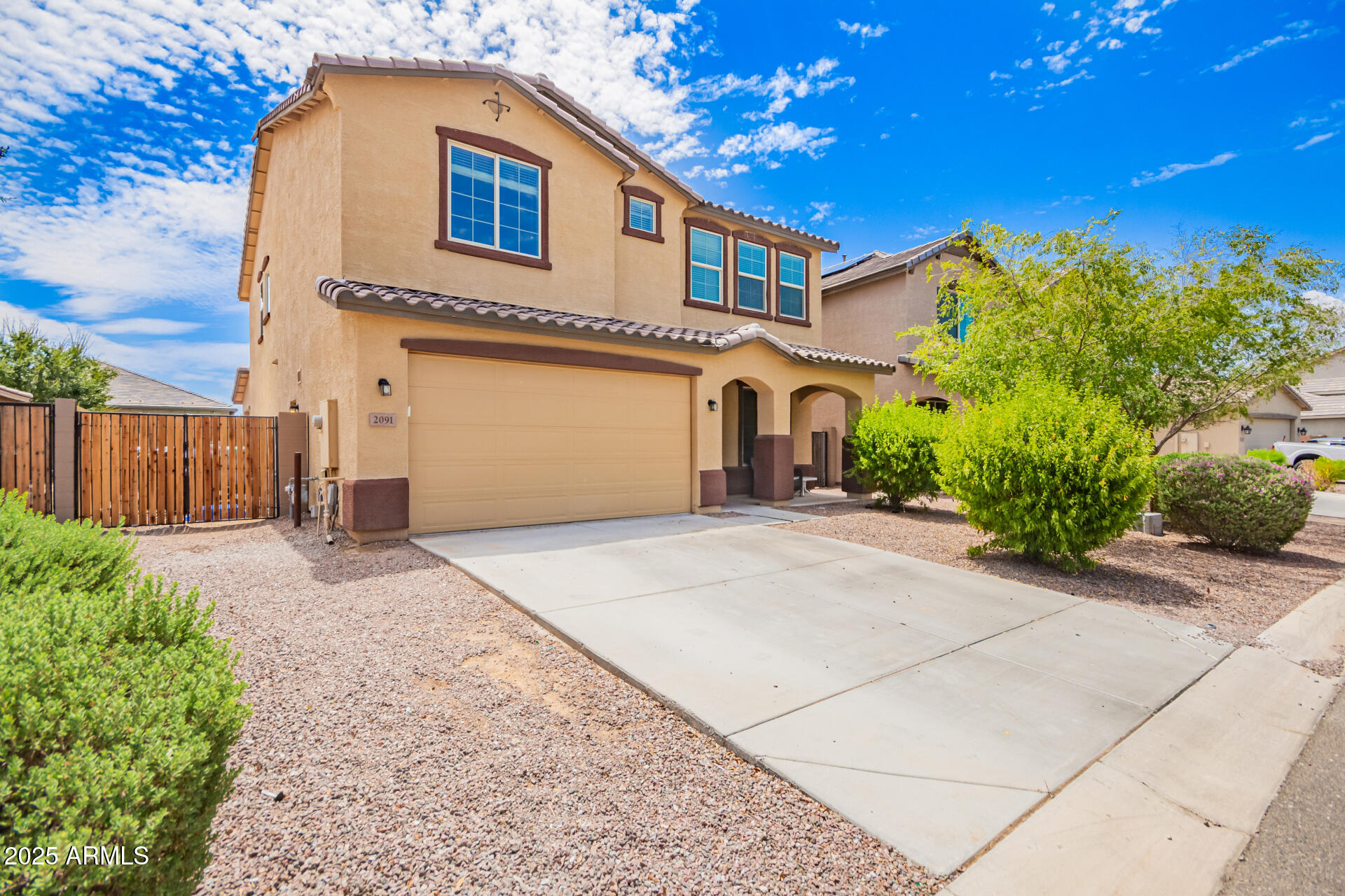 2091 W GARLAND Drive