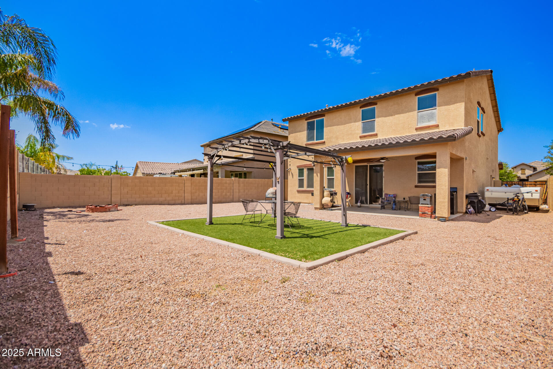 2091 W GARLAND Drive