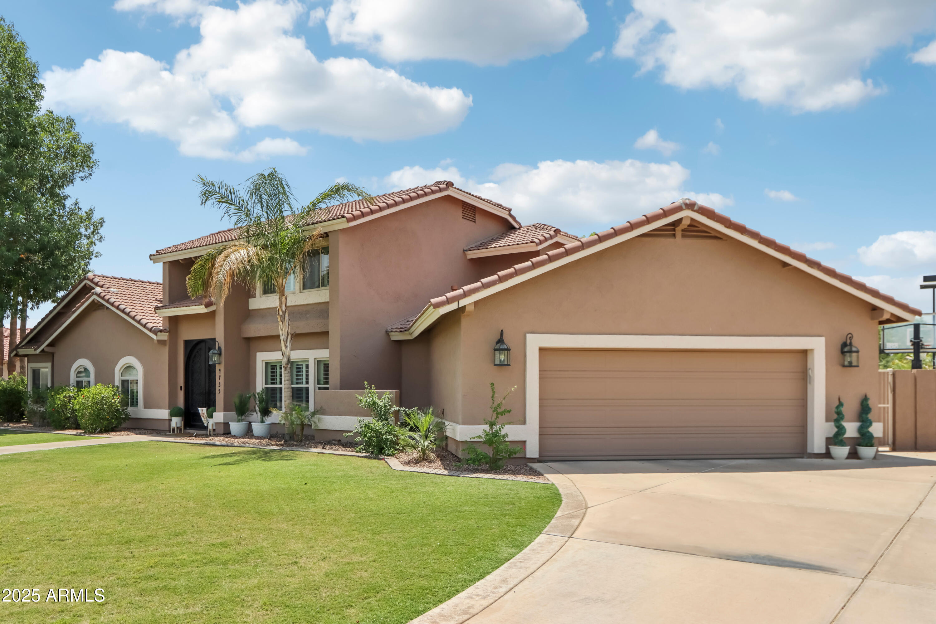 4735 E HARMONY Circle