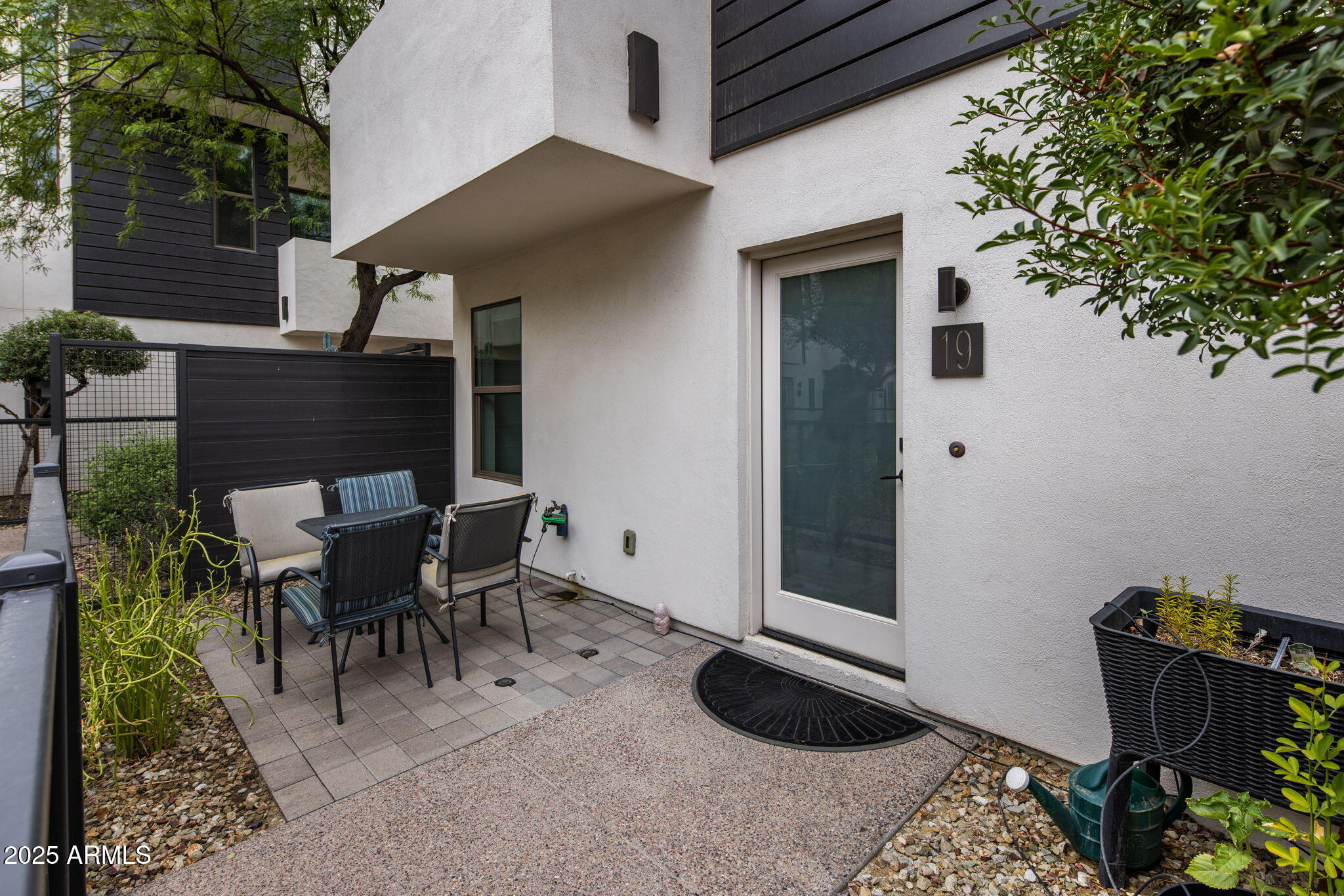 325 E CORONADO Road, 19