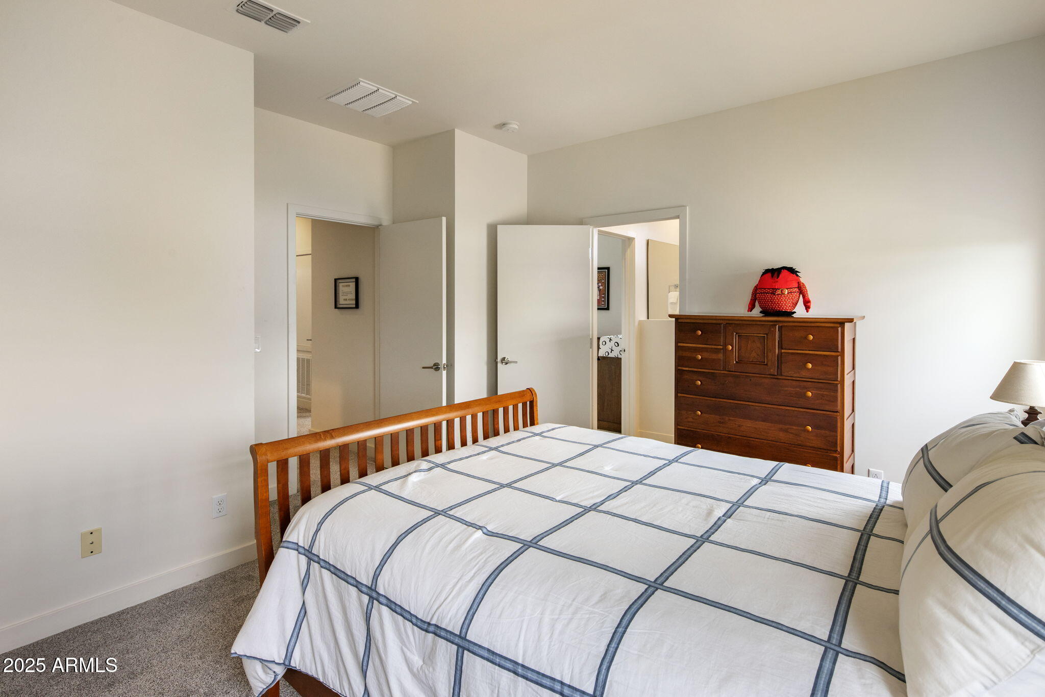 325 E CORONADO Road, 19