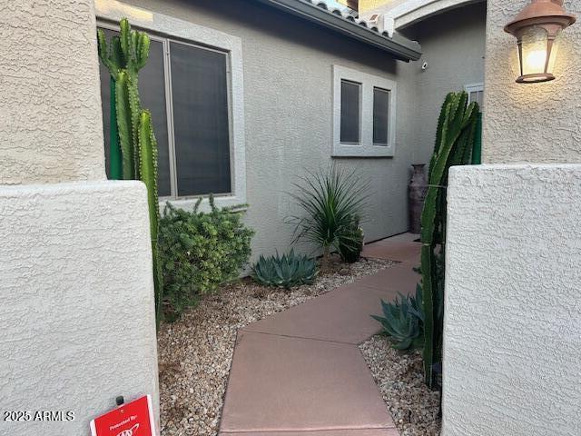 3018 W LANGUID Lane