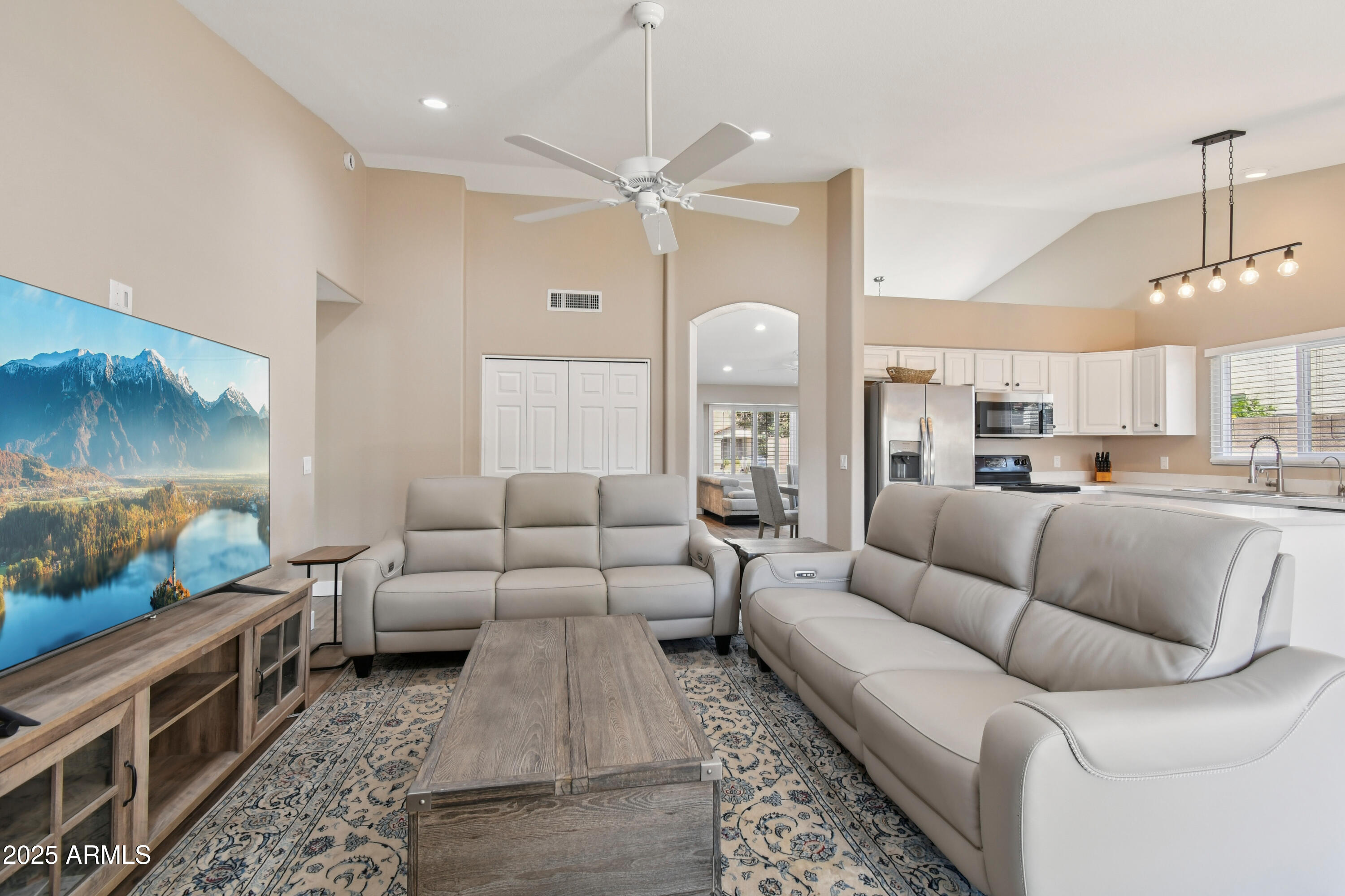 4415 W CAMINO VIVAZ