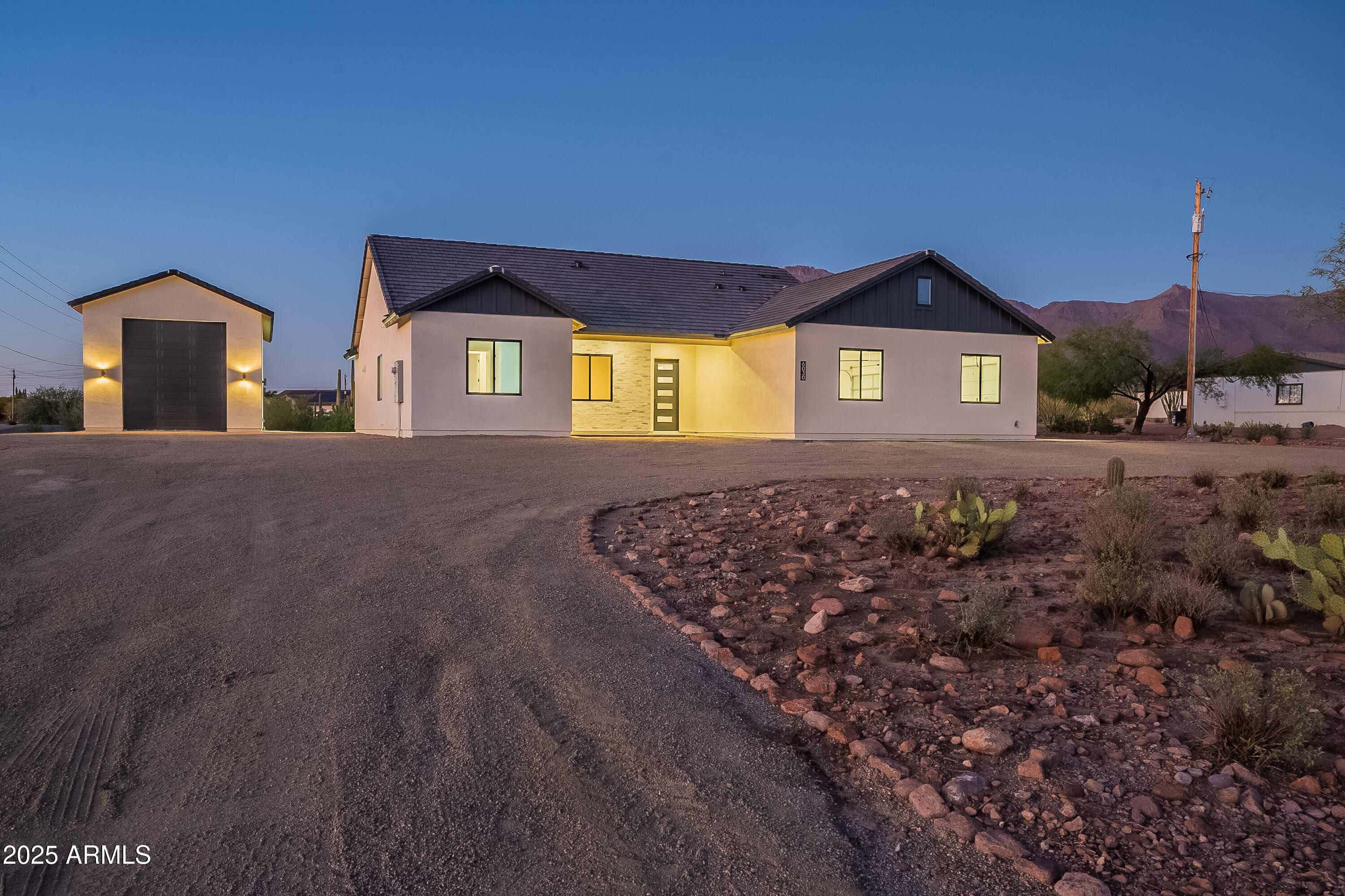 6030 E Southern Avenue