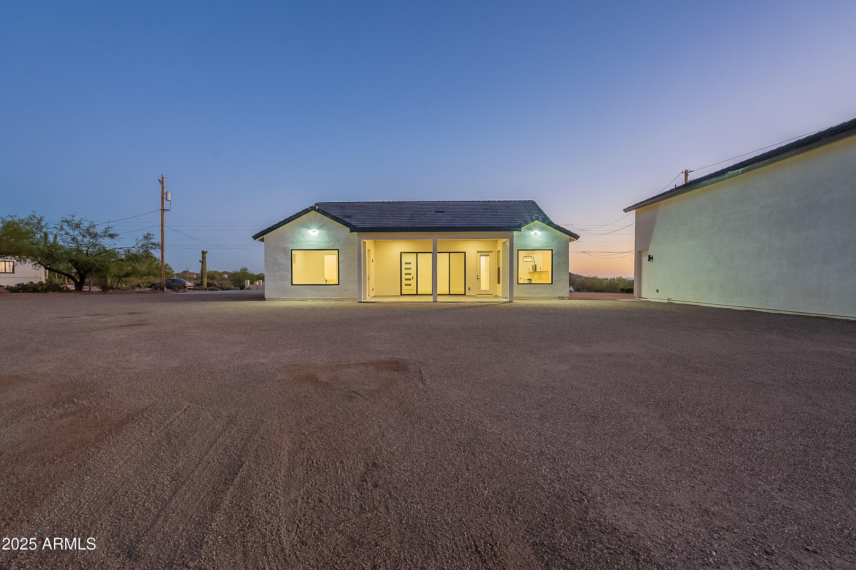 6030 E Southern Avenue