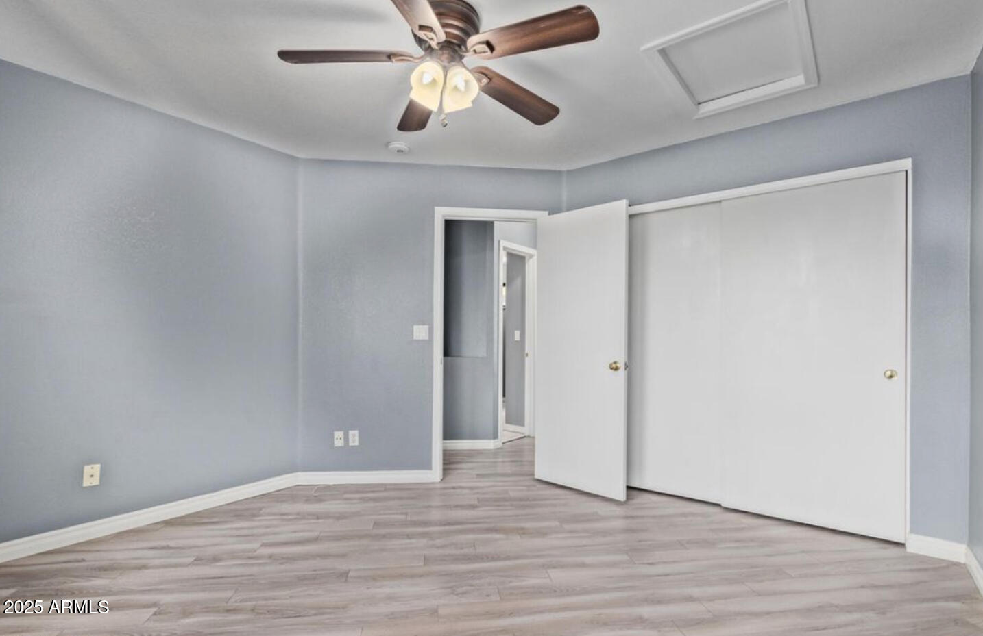 280 S ELIZABETH Way 14