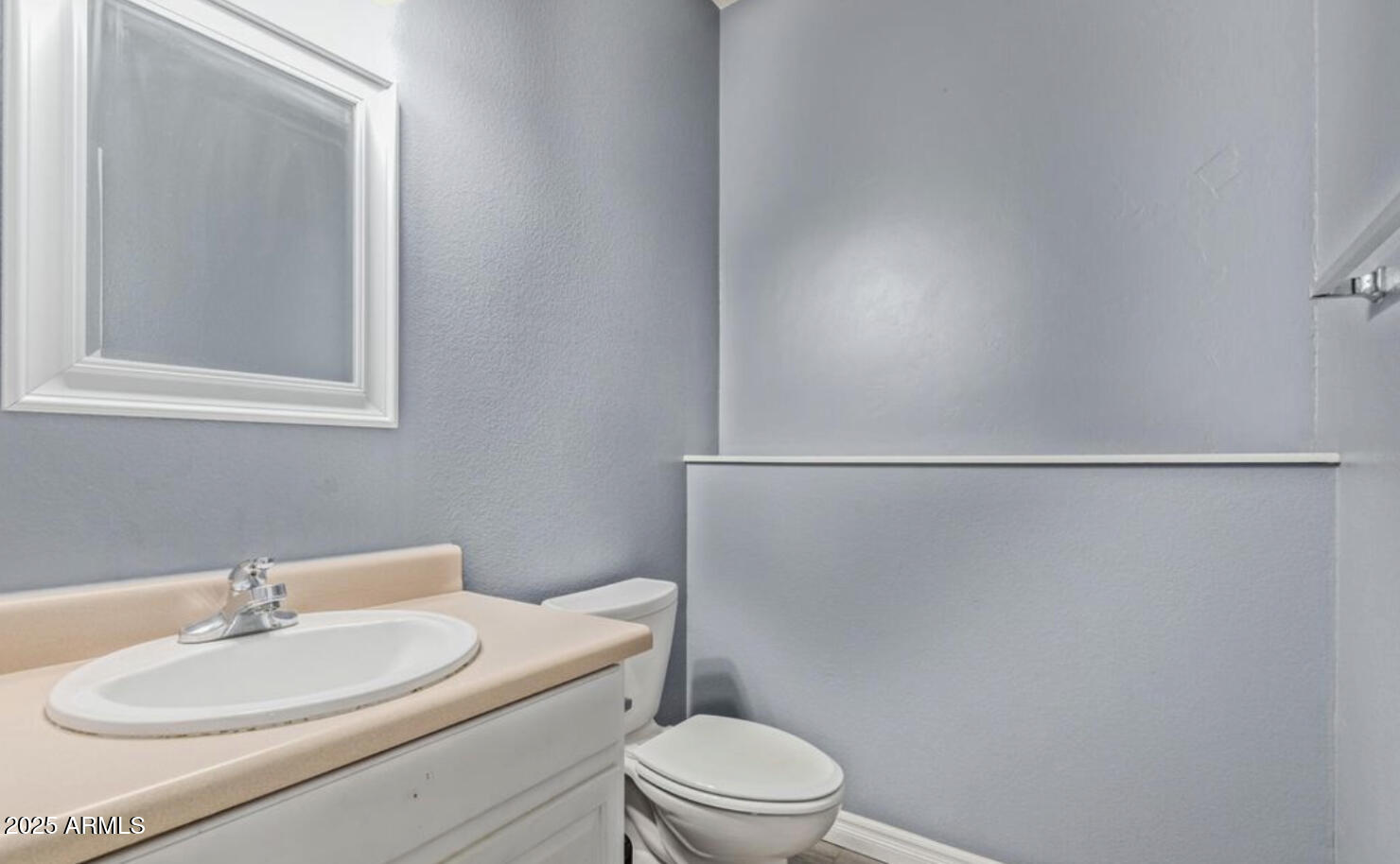 280 S ELIZABETH Way 14