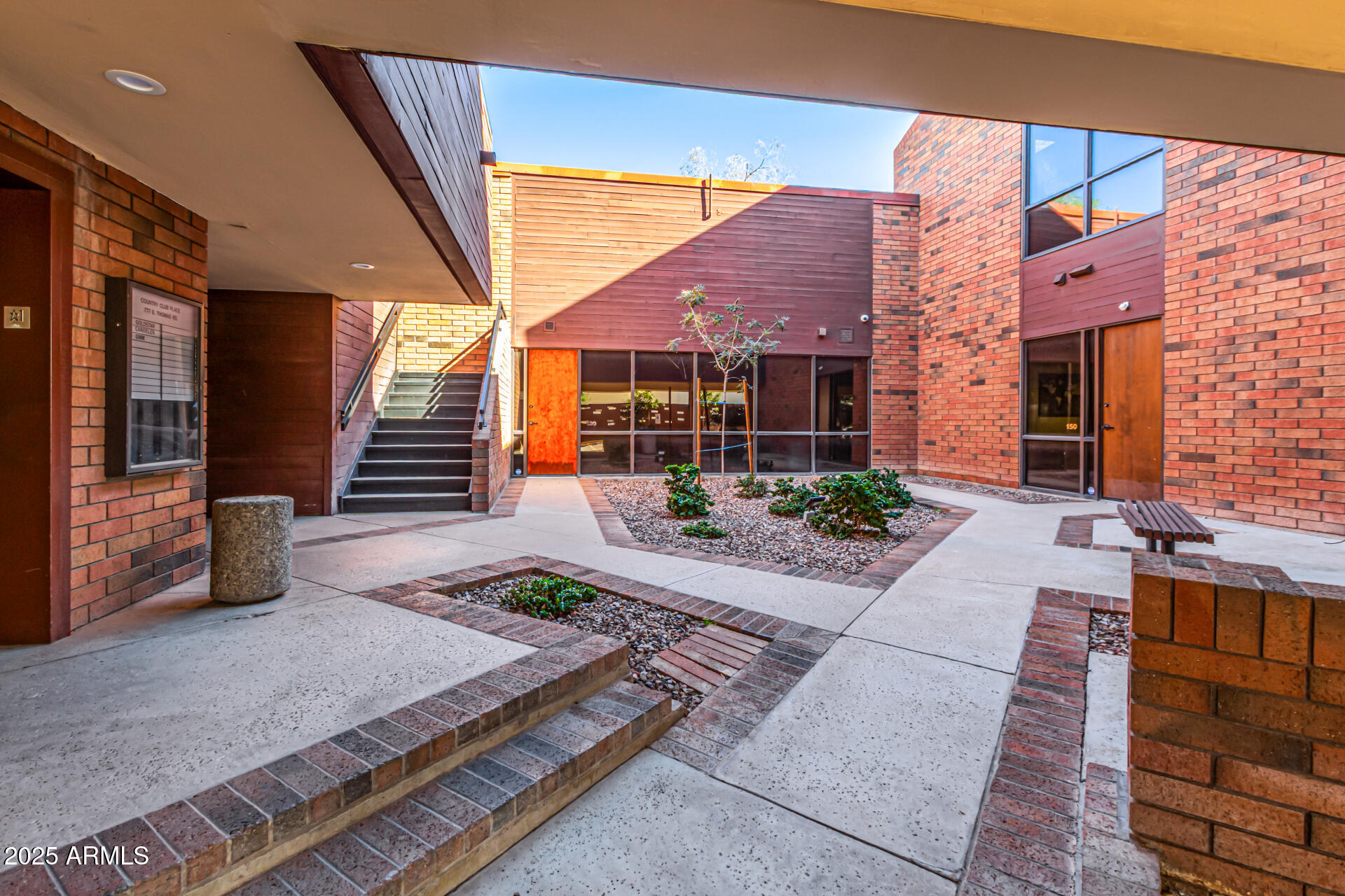 777 E THOMAS Road 150