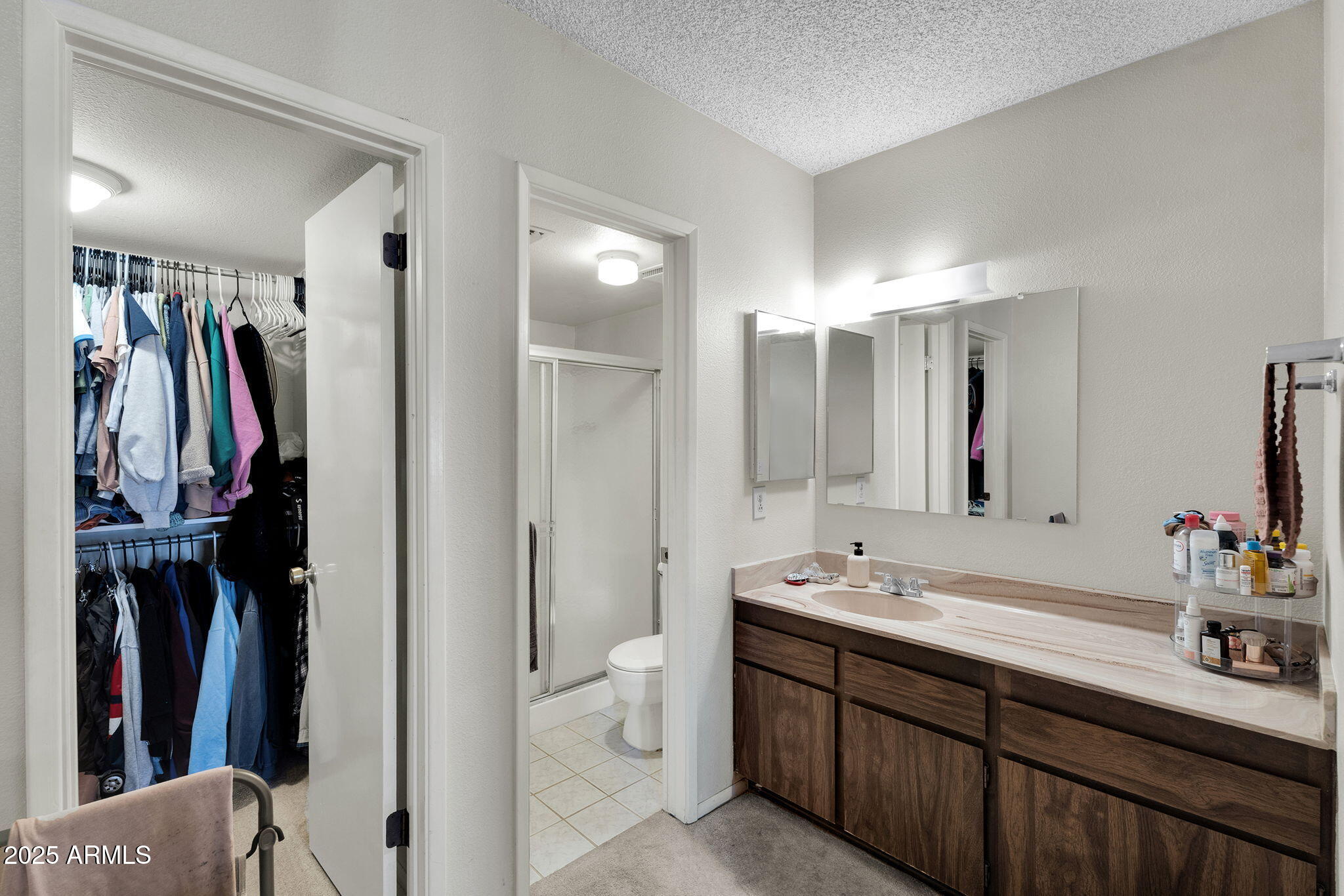 10828 N BILTMORE Drive 223