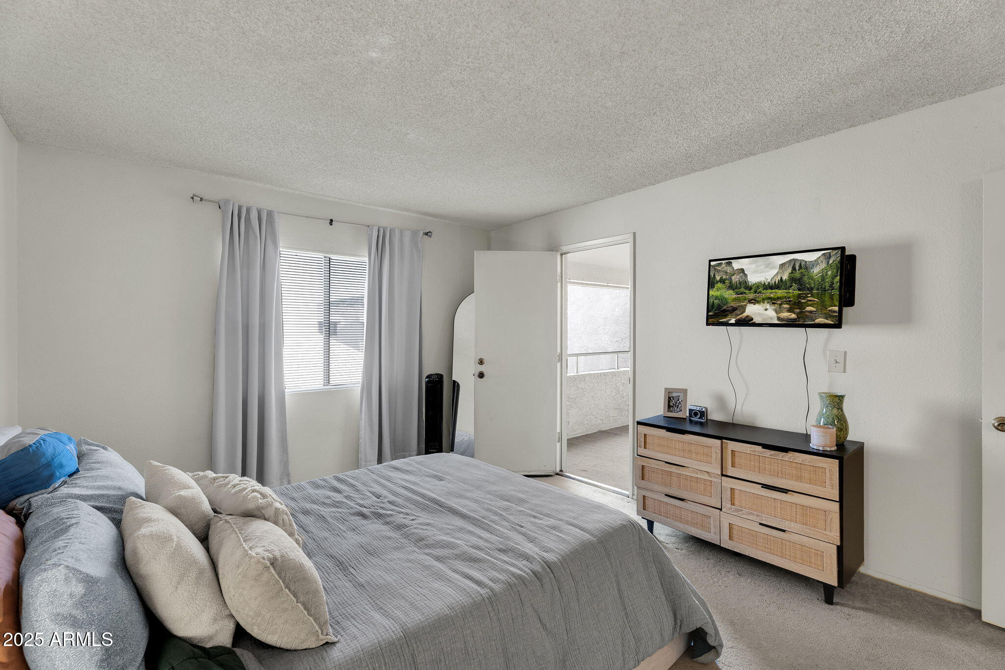 10828 N BILTMORE Drive 223