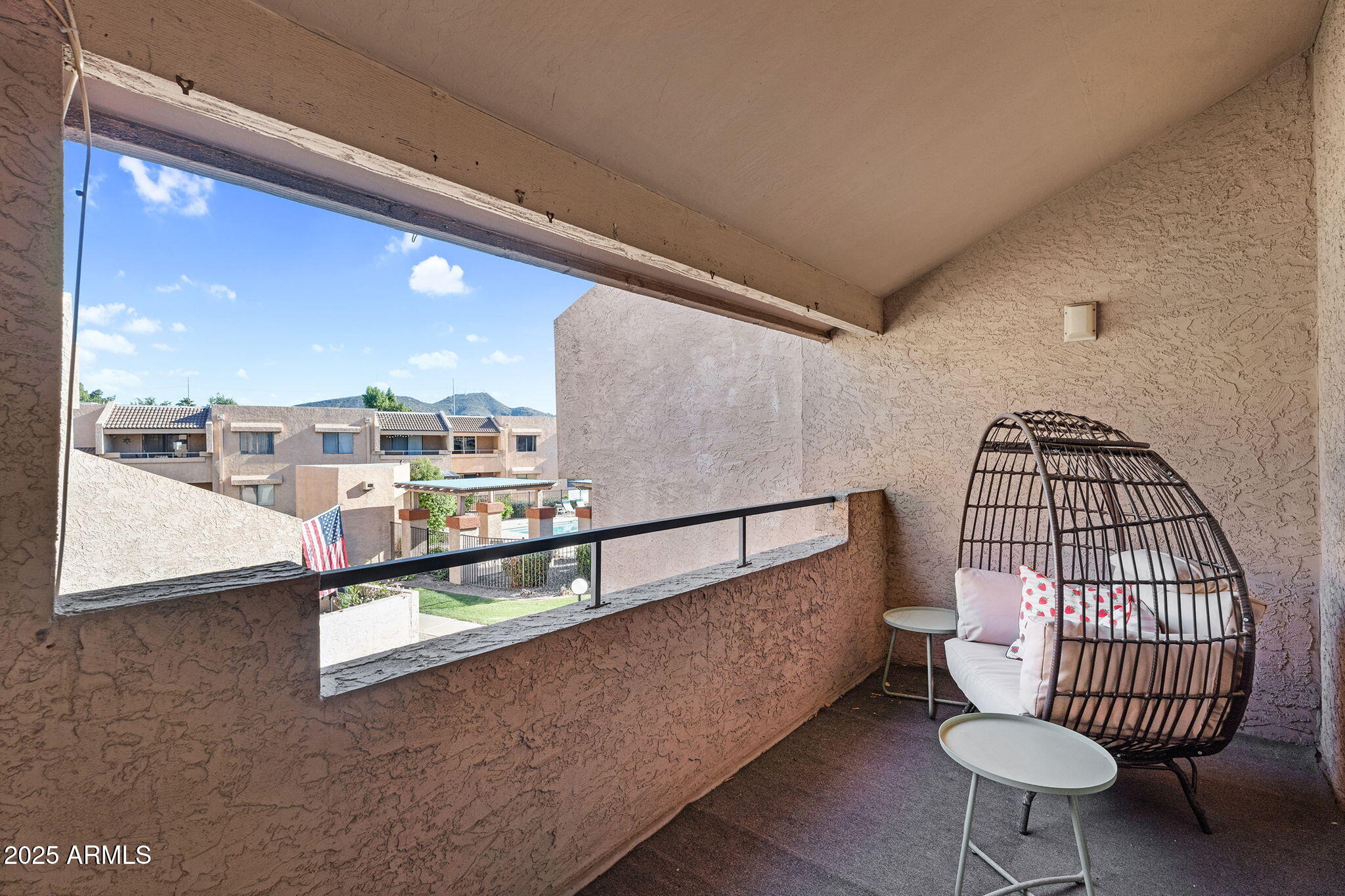 10828 N BILTMORE Drive 223