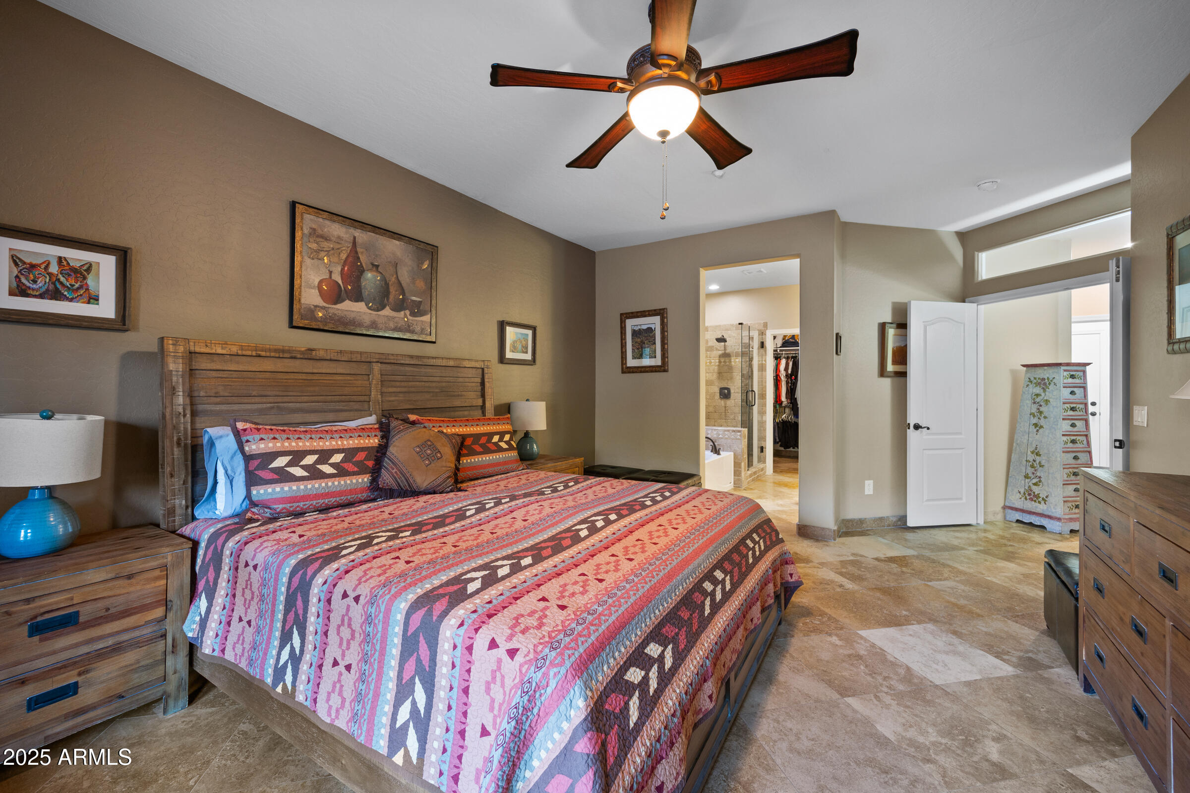 9811 N DESERT ROSE Drive