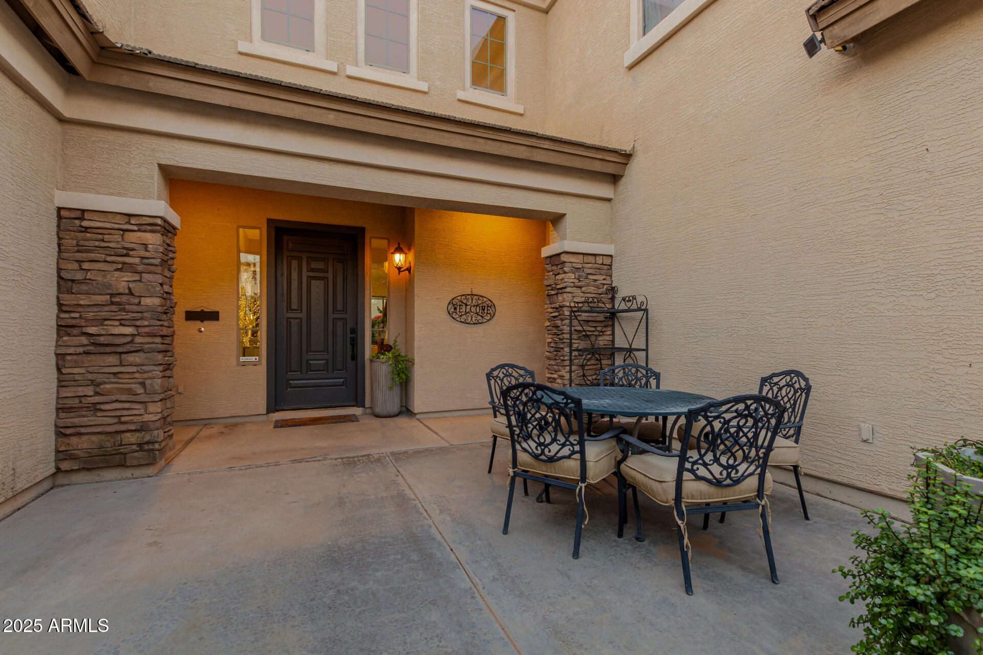 19145 E MOCKINGBIRD Drive