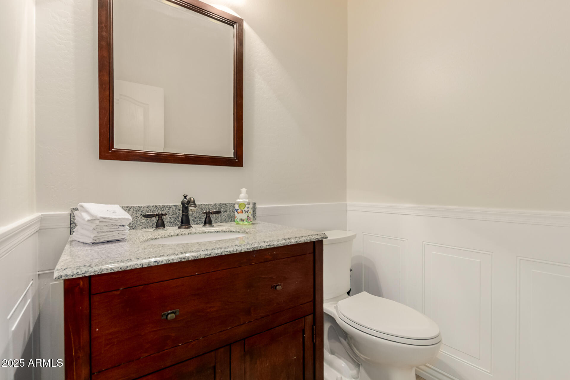 19145 E MOCKINGBIRD Drive