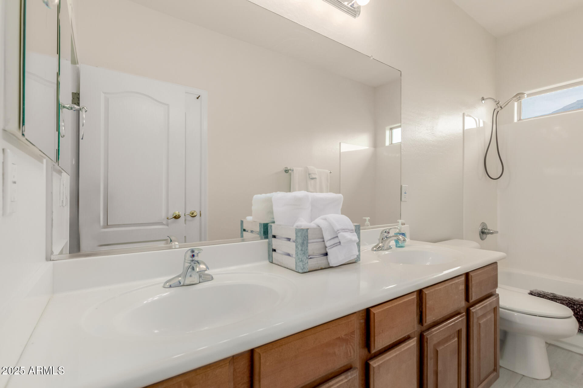 19145 E MOCKINGBIRD Drive