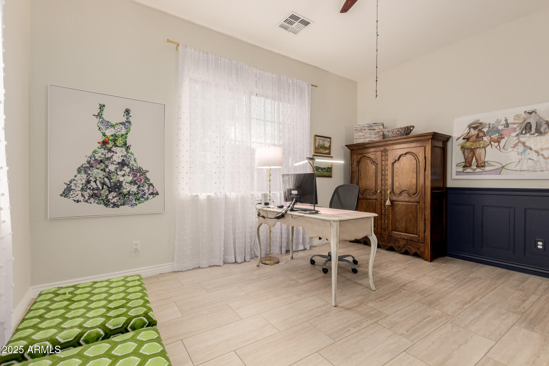 19145 E MOCKINGBIRD Drive