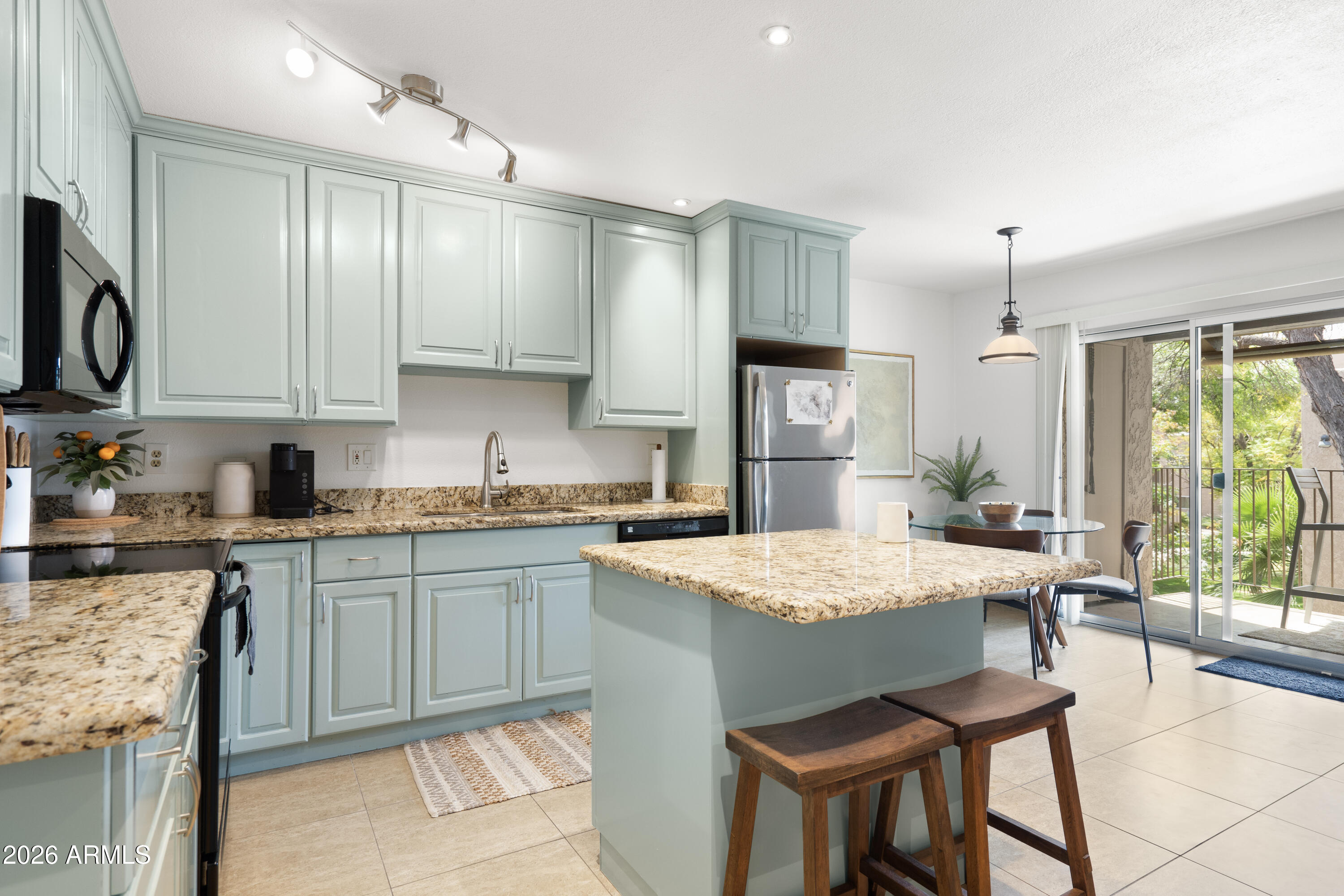 5525 E THOMAS Road G10