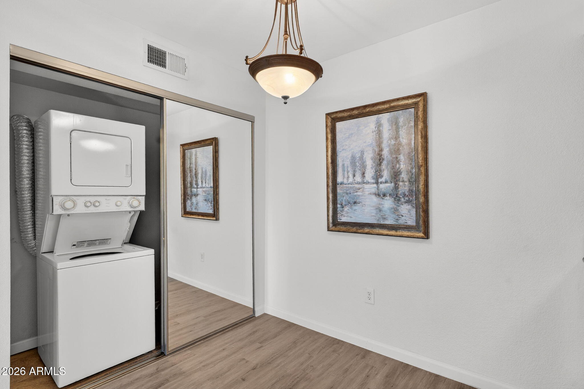 5877 N GRANITE REEF Road 1134